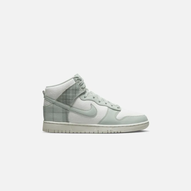 Nike Dunk Hi Retro SE - Summit White / Light Silver / Light Green sold by Kith