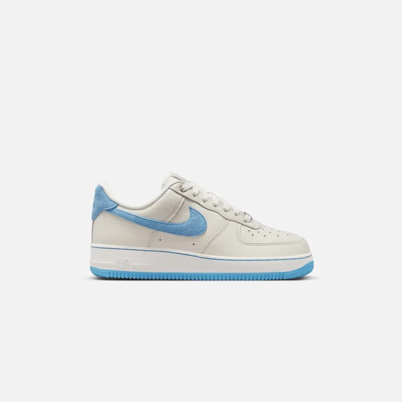 Nike Air Force 1 LXX Wmns - Summit White / University Blue sold by Kith