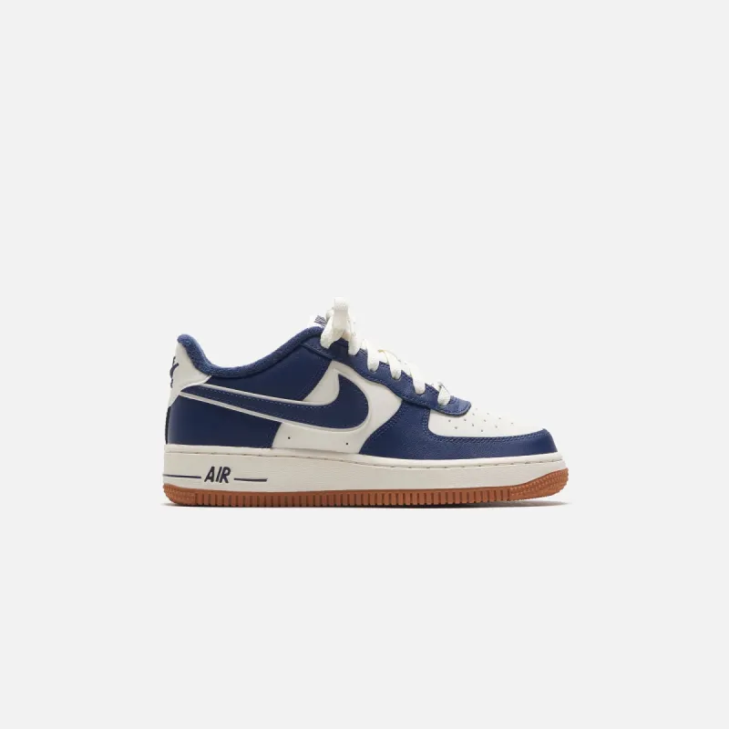 Nike Air Force 1 LV8 2 - navy / Summit White / Sesame sold by Kith