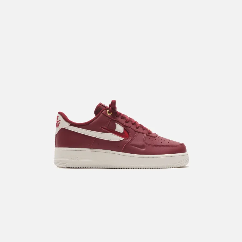 Nike Air Force 1 '07 PRM 40th Anniversary - Team Red / Sail sold by Kith
