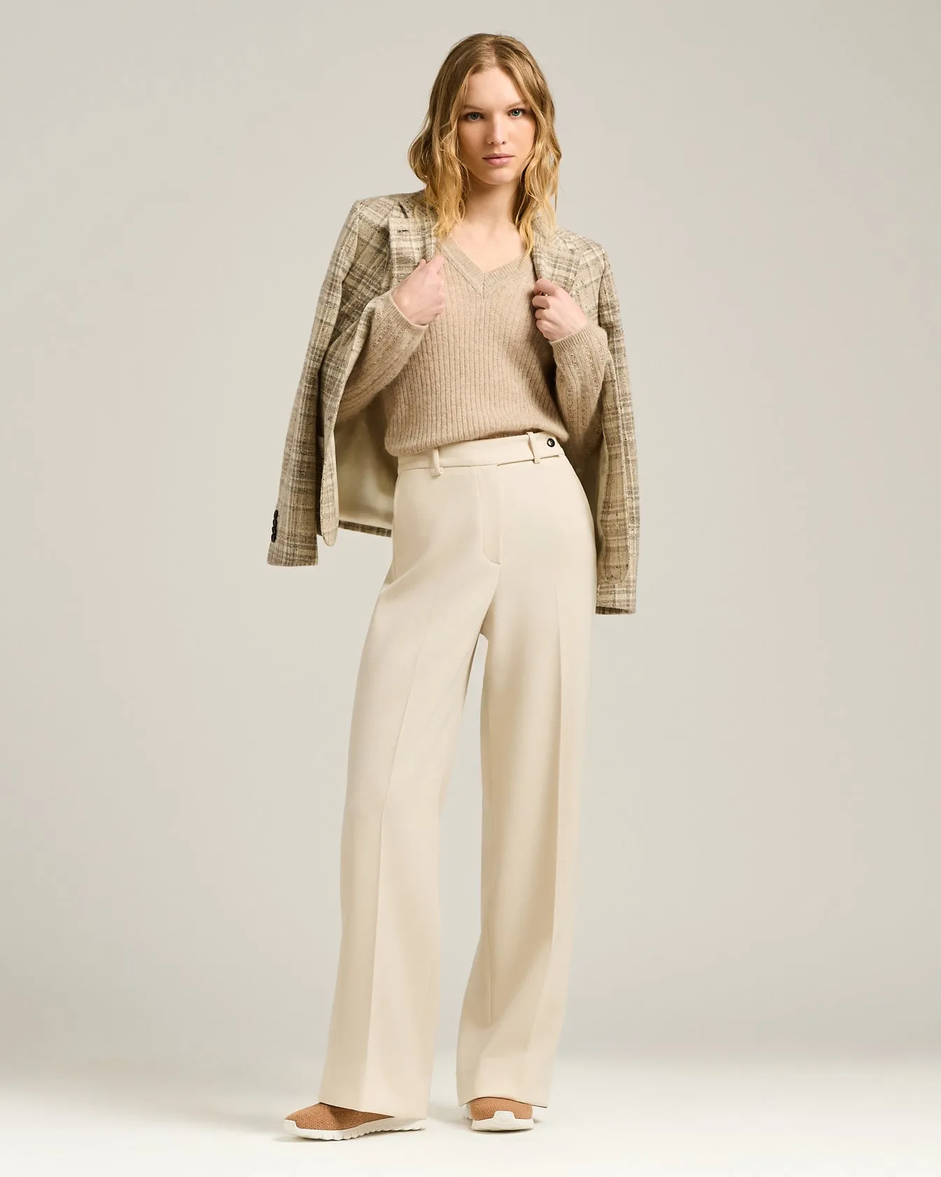CREAM WHITE WIDE-LEG TROUSERS IN TECHNICAL FABRIC sold by Kiton product image thumbnail 5
