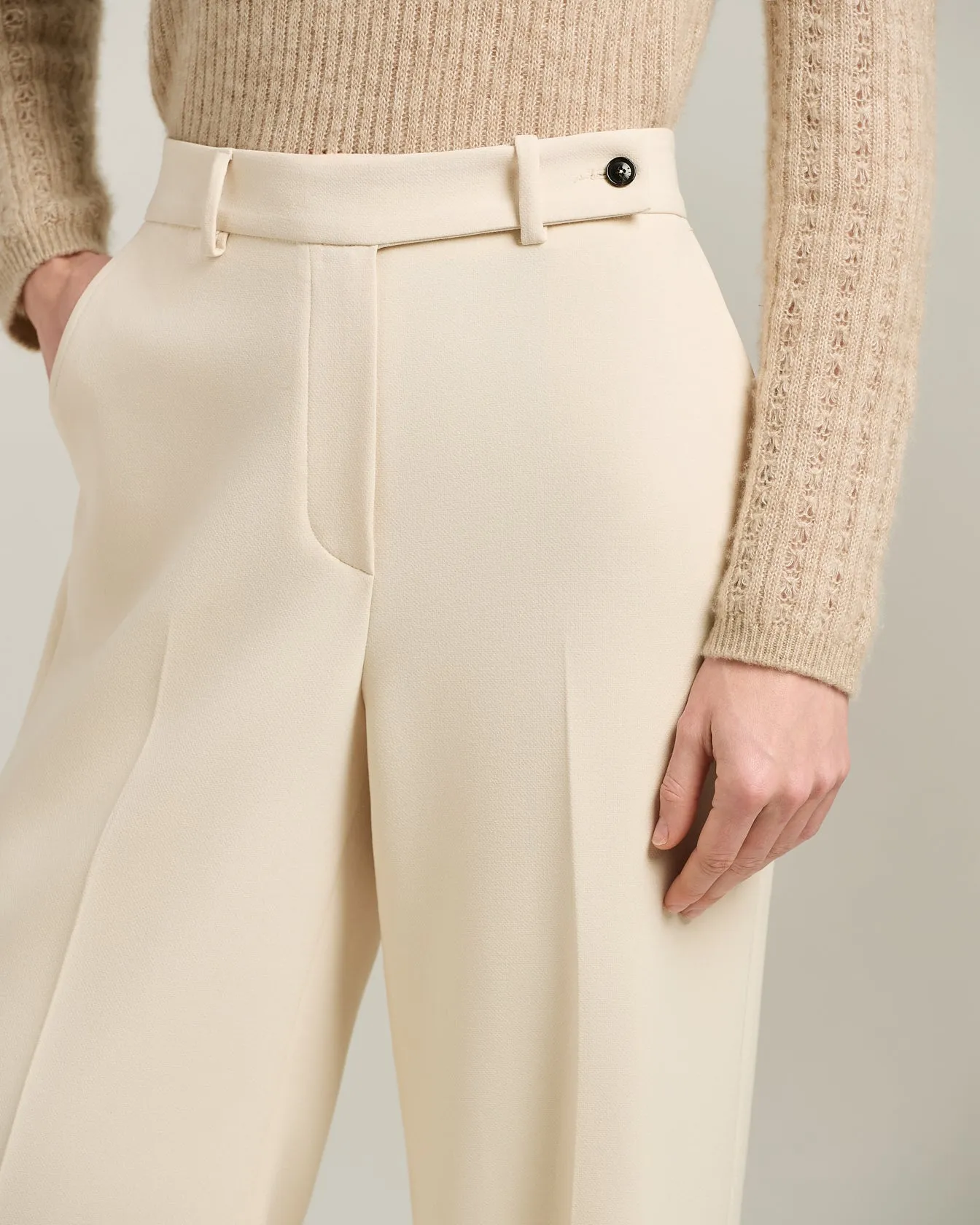 CREAM WHITE WIDE-LEG TROUSERS IN TECHNICAL FABRIC sold by Kiton product image thumbnail 4