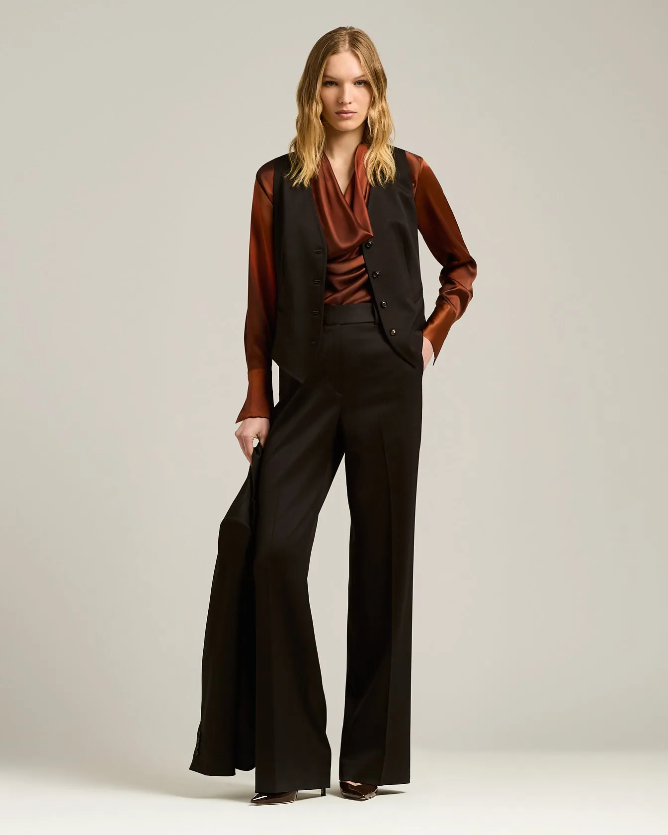 SHIRT IN PURE PRINTED SILK BROWN WITH SOFT COLLAR sold by Kiton product image thumbnail 5