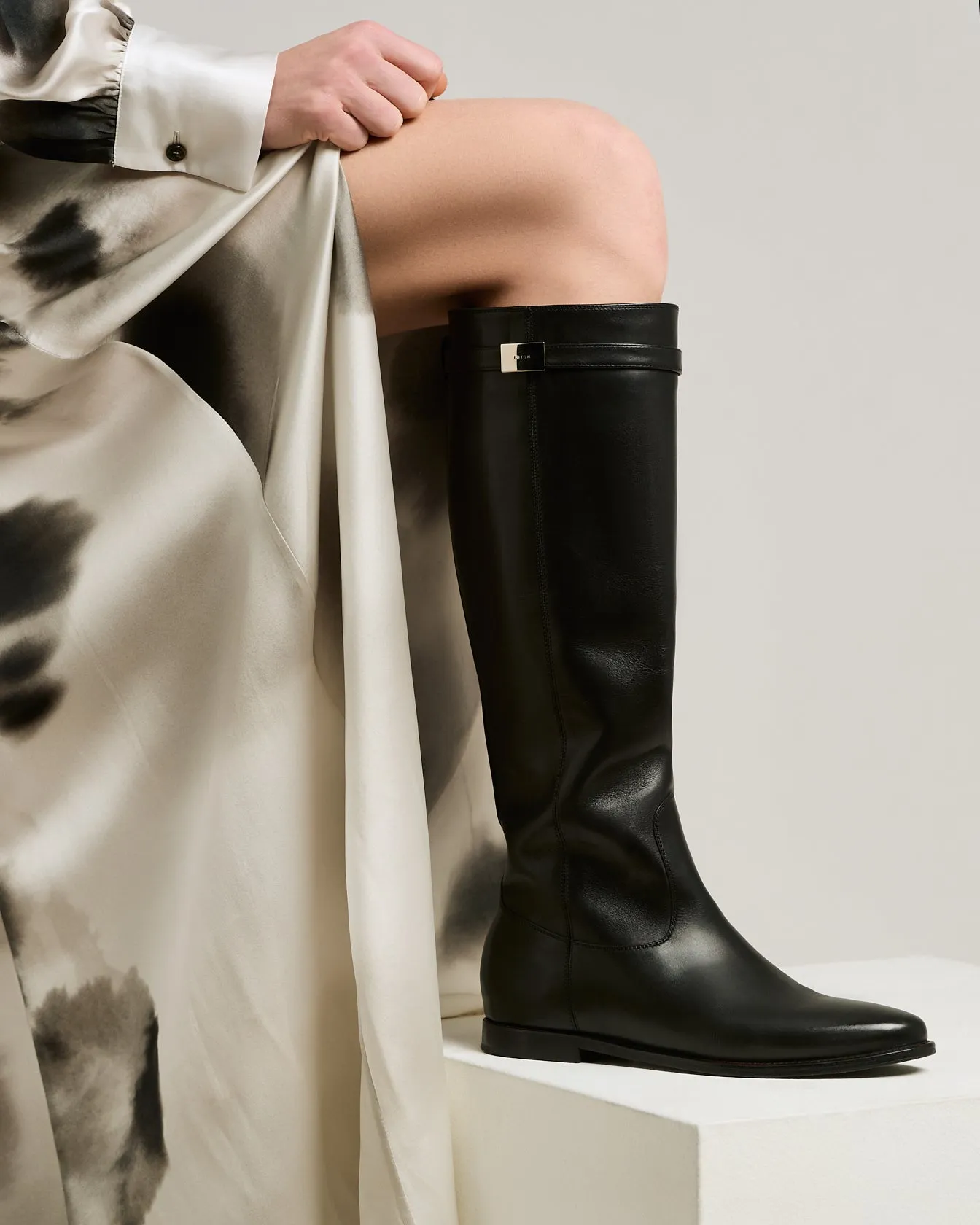 BLACK CALFSKIN BOOTS sold by Kiton product image thumbnail 4