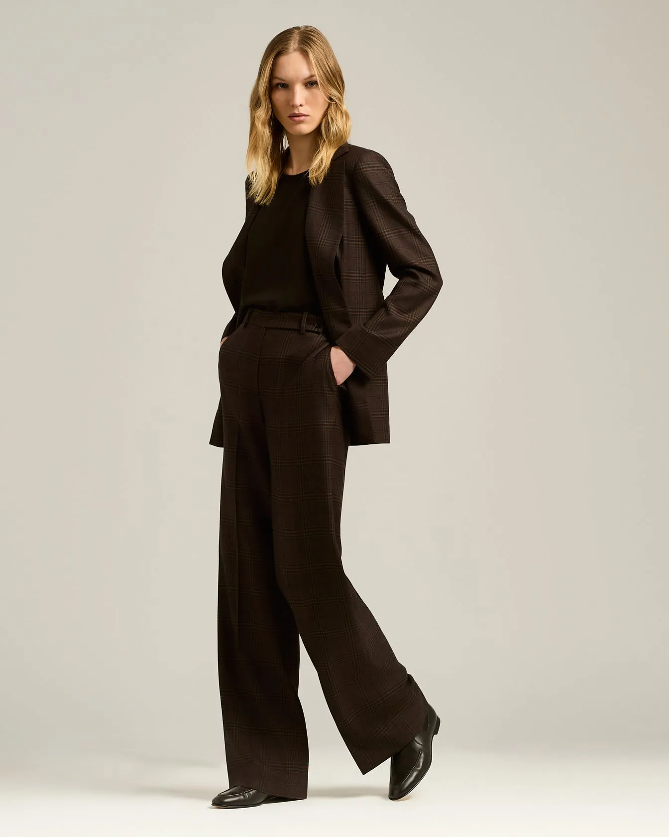 HIGH-WAIST PALAZZO TROUSERS PRINCE OF WALES IN PURE CASHMERE BROWN sold by Kiton product image thumbnail 5