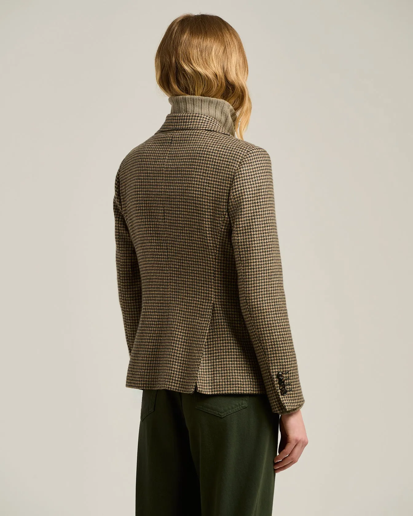 BROWN SINGLE-BREASTED HOUNDSTOOTH PURE CASHMERE BLAZER sold by Kiton product image thumbnail 3