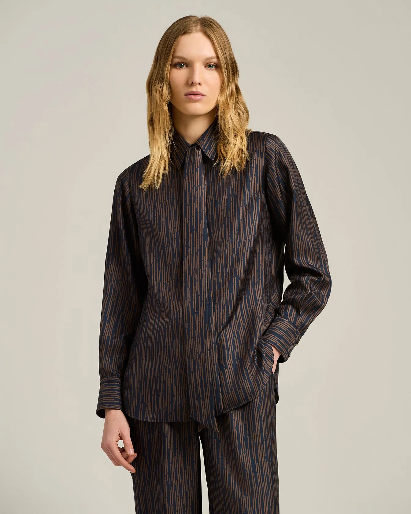 BLUE AND BROWN PRINTED SILK BLOUSE WITH TIE NECK sold by Kiton product image thumbnail 2