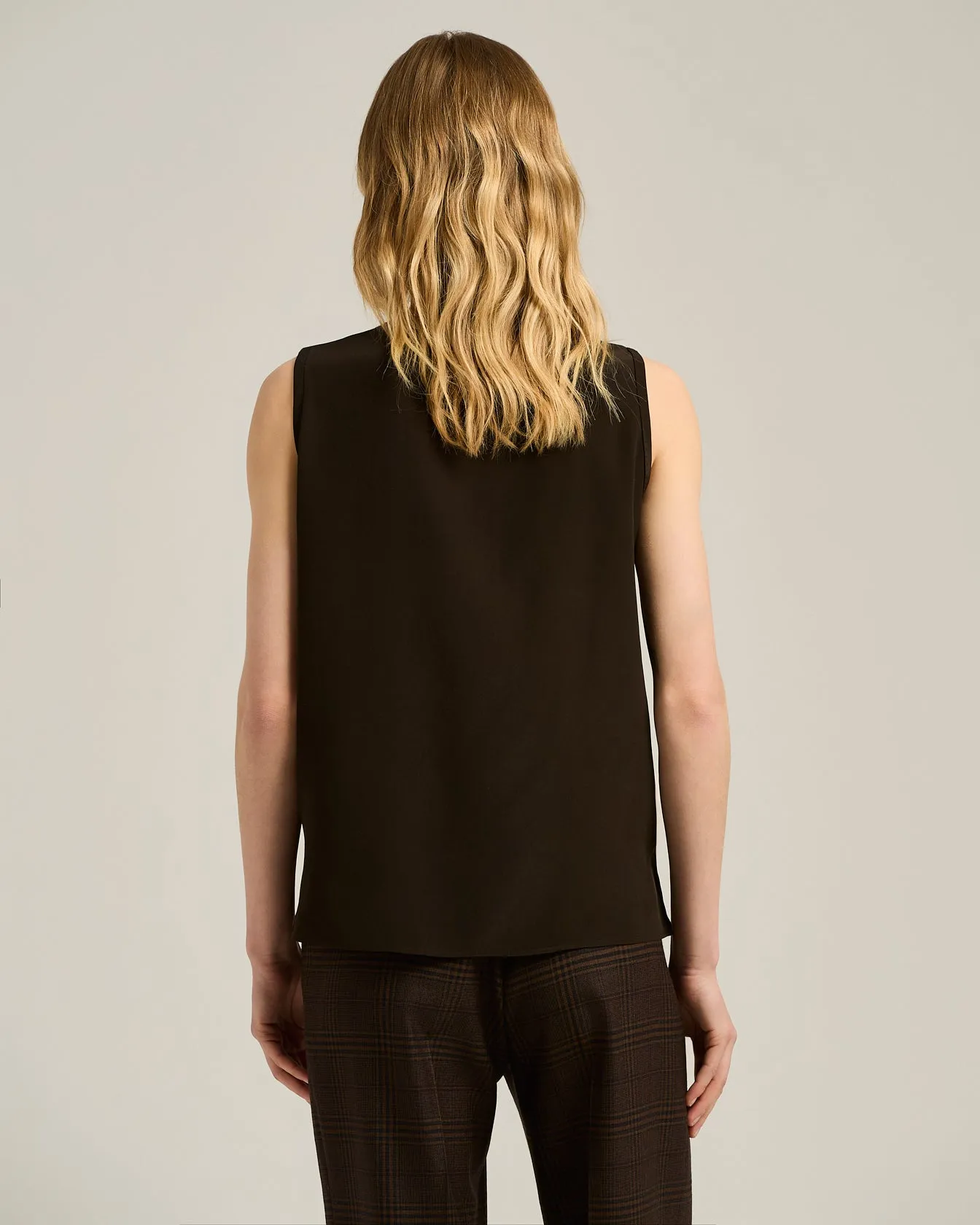 COFFEE BROWN SLEEVELESS TOP IN PURE SILK sold by Kiton product image thumbnail 3