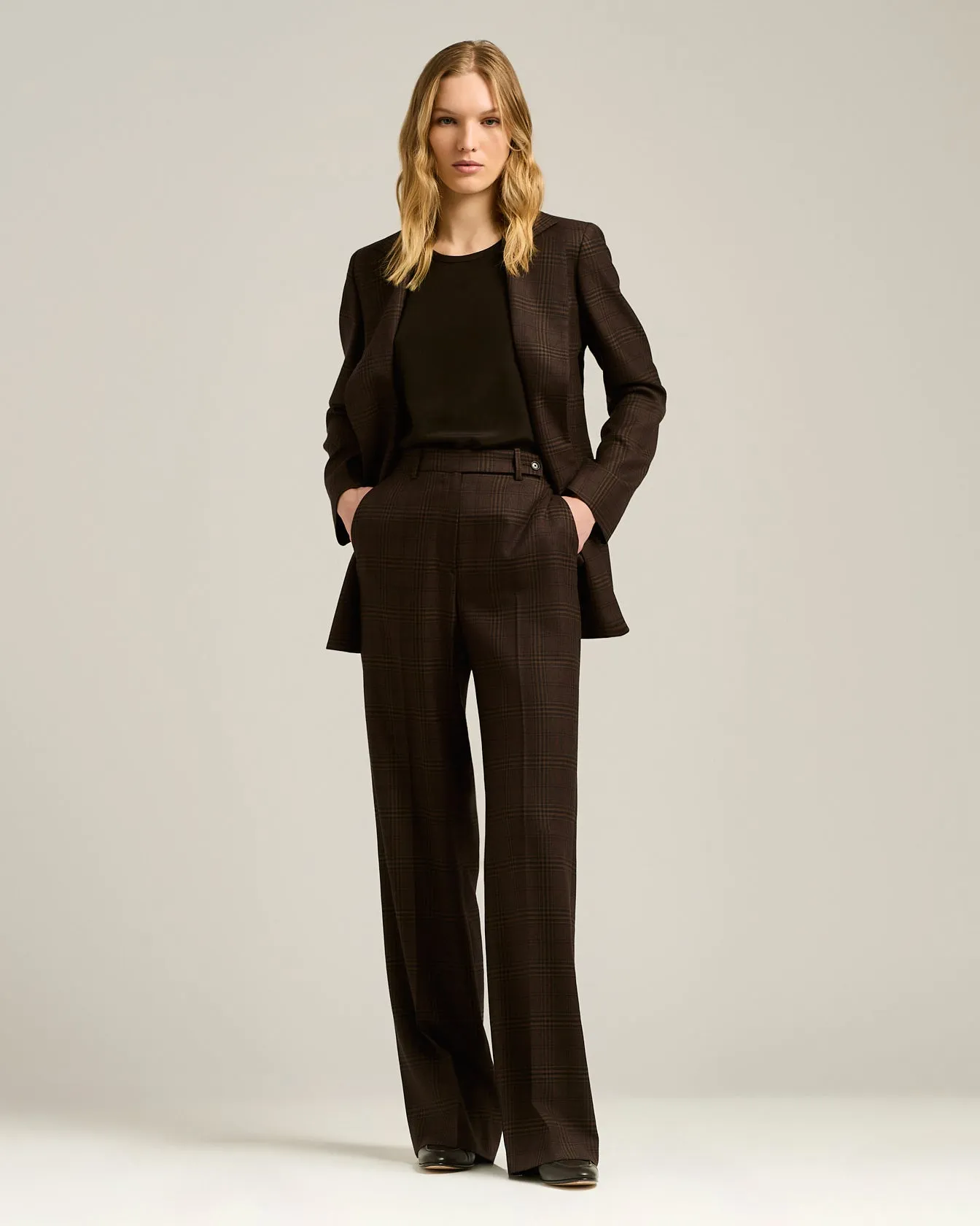 COFFEE BROWN SLEEVELESS TOP IN PURE SILK sold by Kiton product image thumbnail 5