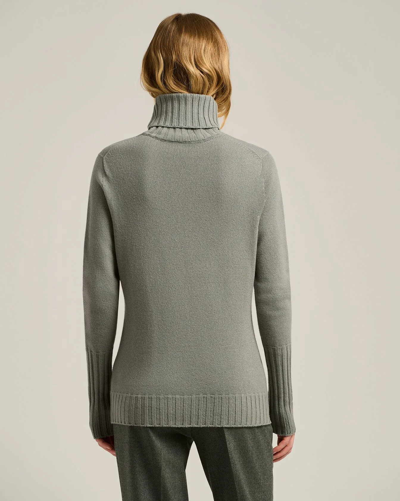LIGHT GRAY CASHMERE TURTLENECK SWEATER sold by Kiton product image thumbnail 3
