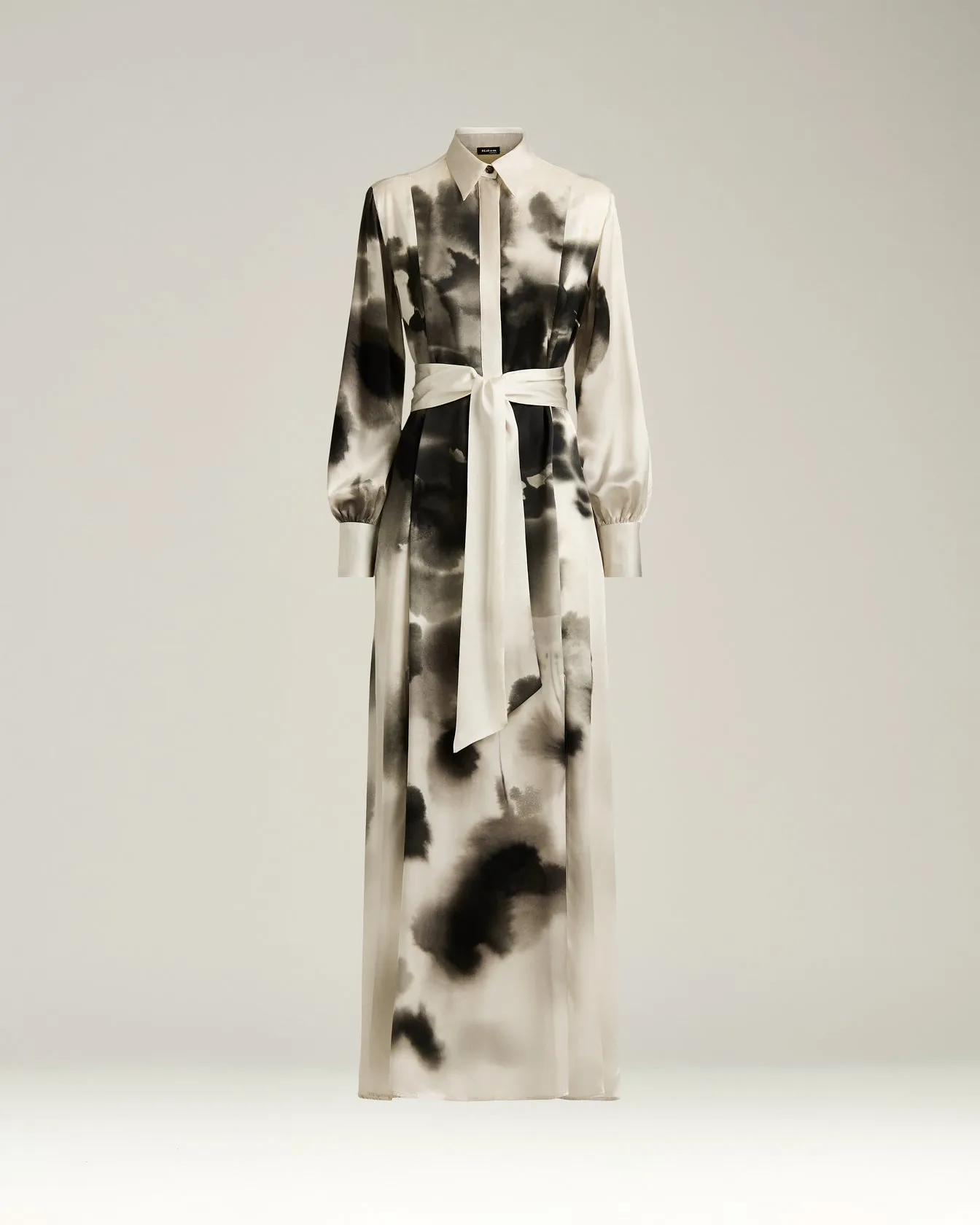 WHITE AND BLACK PRINTED LONG SILK SHIRT DRESS sold by Kiton