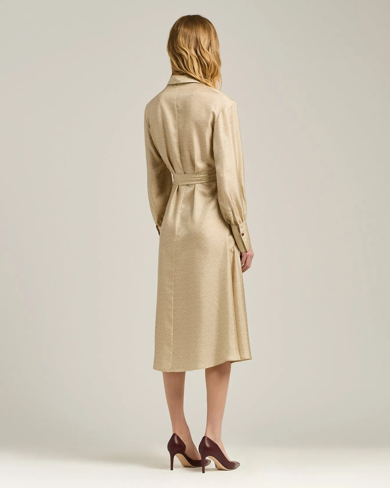 BEIGE PRINTED SILK KNEE-LENGTH SHIRT DRESS sold by Kiton product image thumbnail 3
