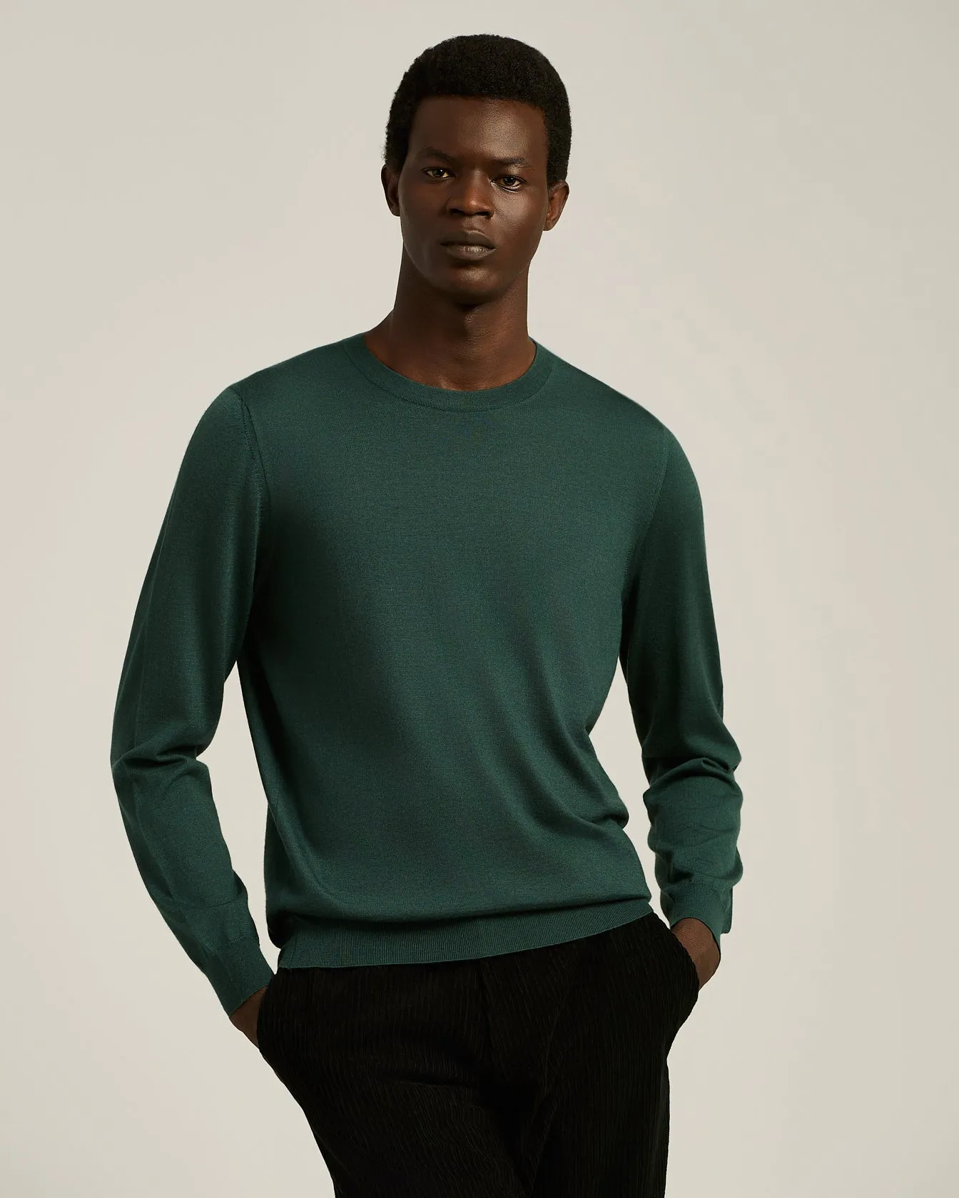 GREEN PINE CREWNECK SWEATER IN CASHMERE AND SILK sold by Kiton product image thumbnail 2