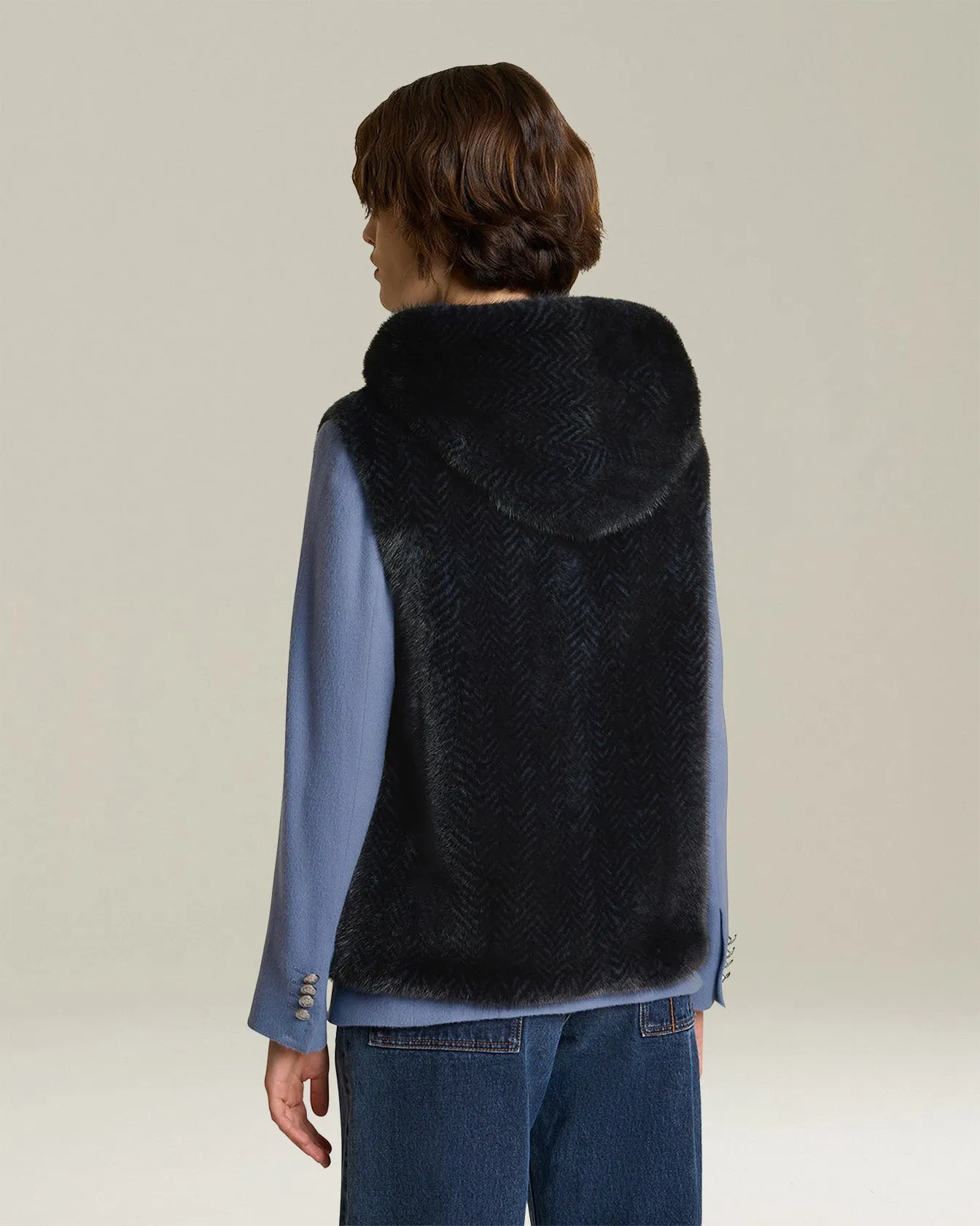 SLEEVELESS MINK JACKET sold by Kiton product image thumbnail 3