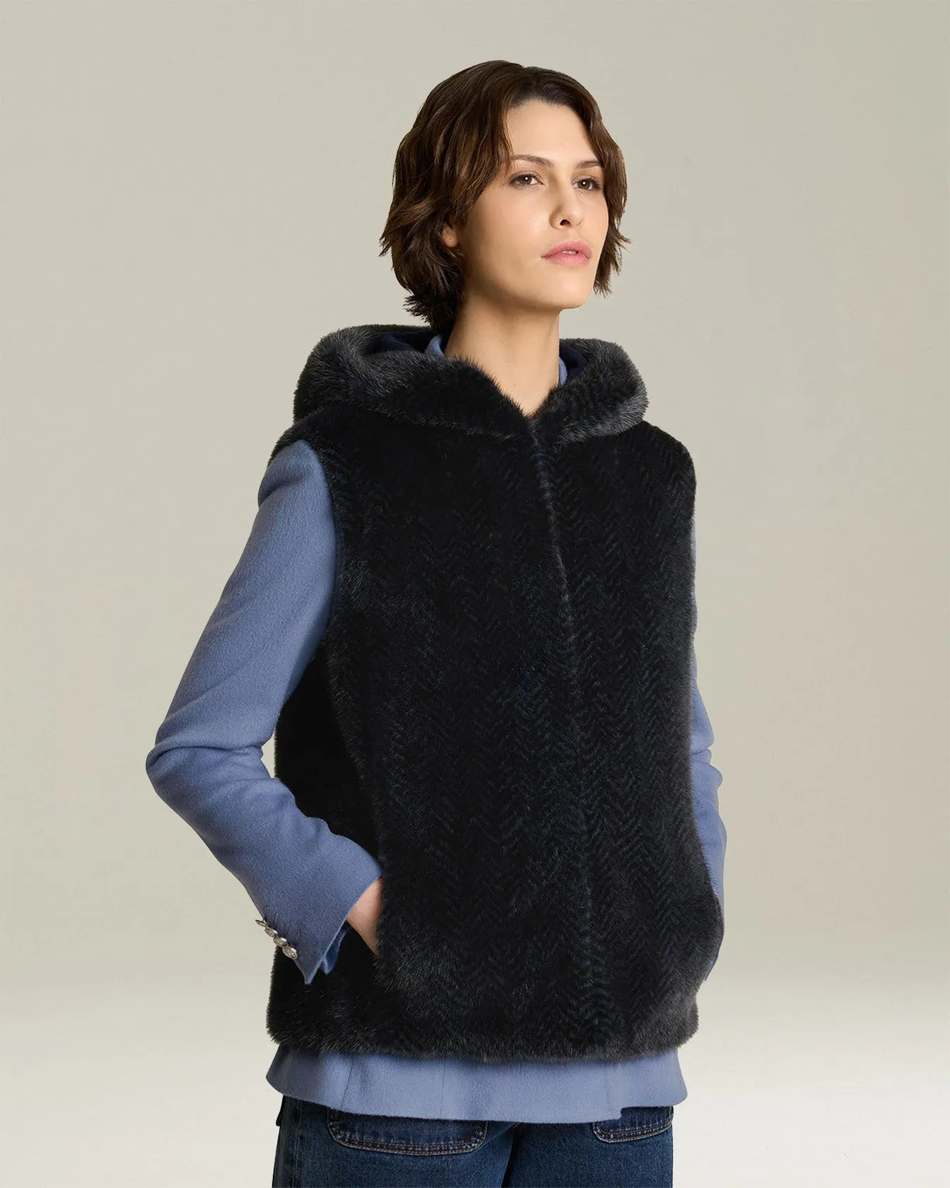 SLEEVELESS MINK JACKET sold by Kiton product image thumbnail 2