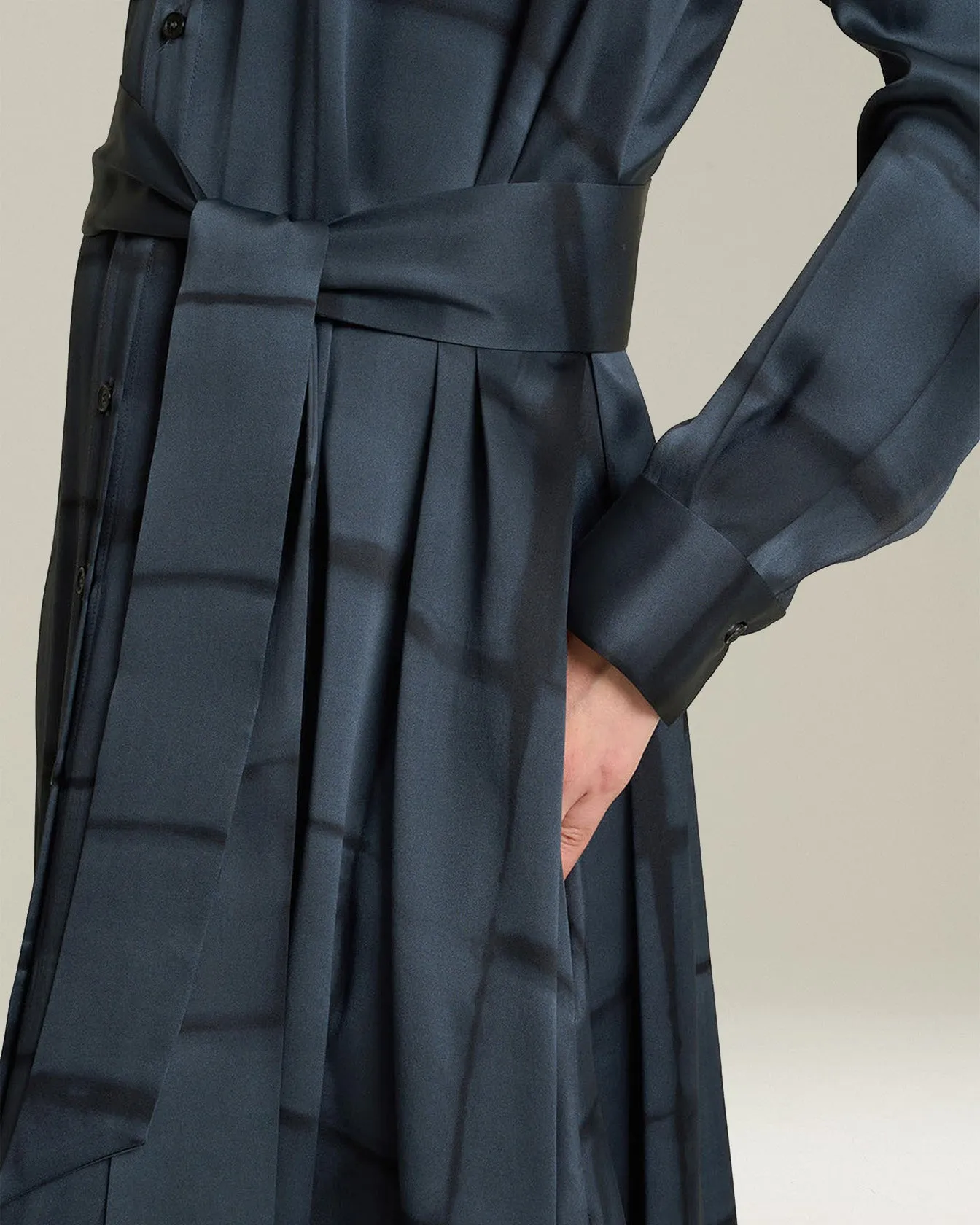 SILK EVENING GOWN sold by Kiton product image thumbnail 4