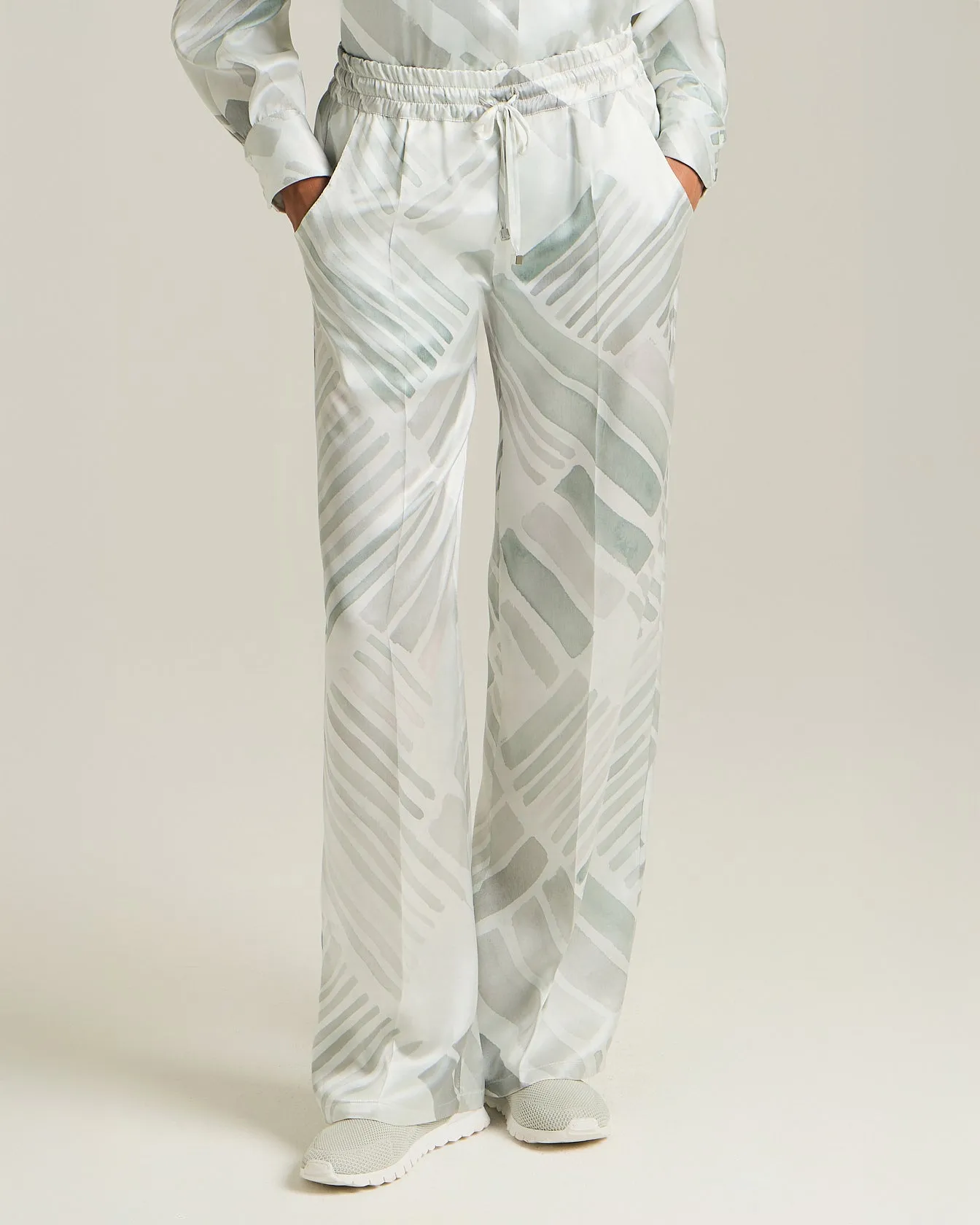 SILK TROUSERS WITH ETHNIC BRUSH PATTERN sold by Kiton product image thumbnail 2