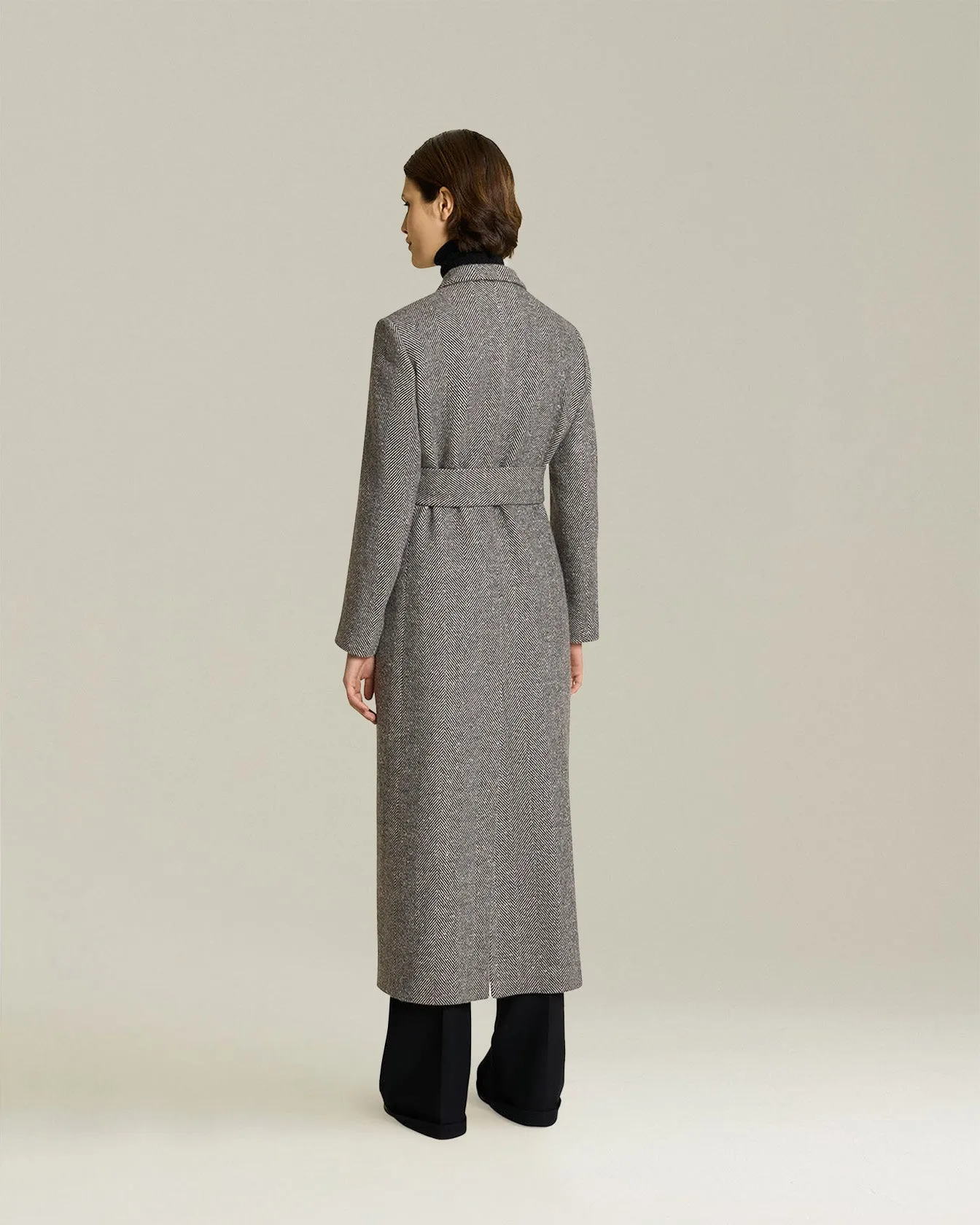 HERRINGBONE CASHMERE DOUBLE-BREASTED COAT sold by Kiton product image thumbnail 3