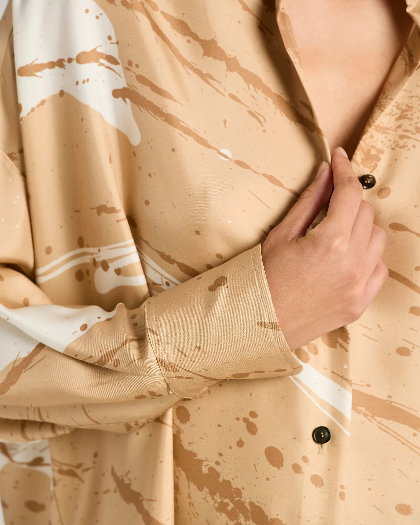 SILK SATIN SHIRT WITH ABSTRACT PATTERN sold by Kiton product image thumbnail 4