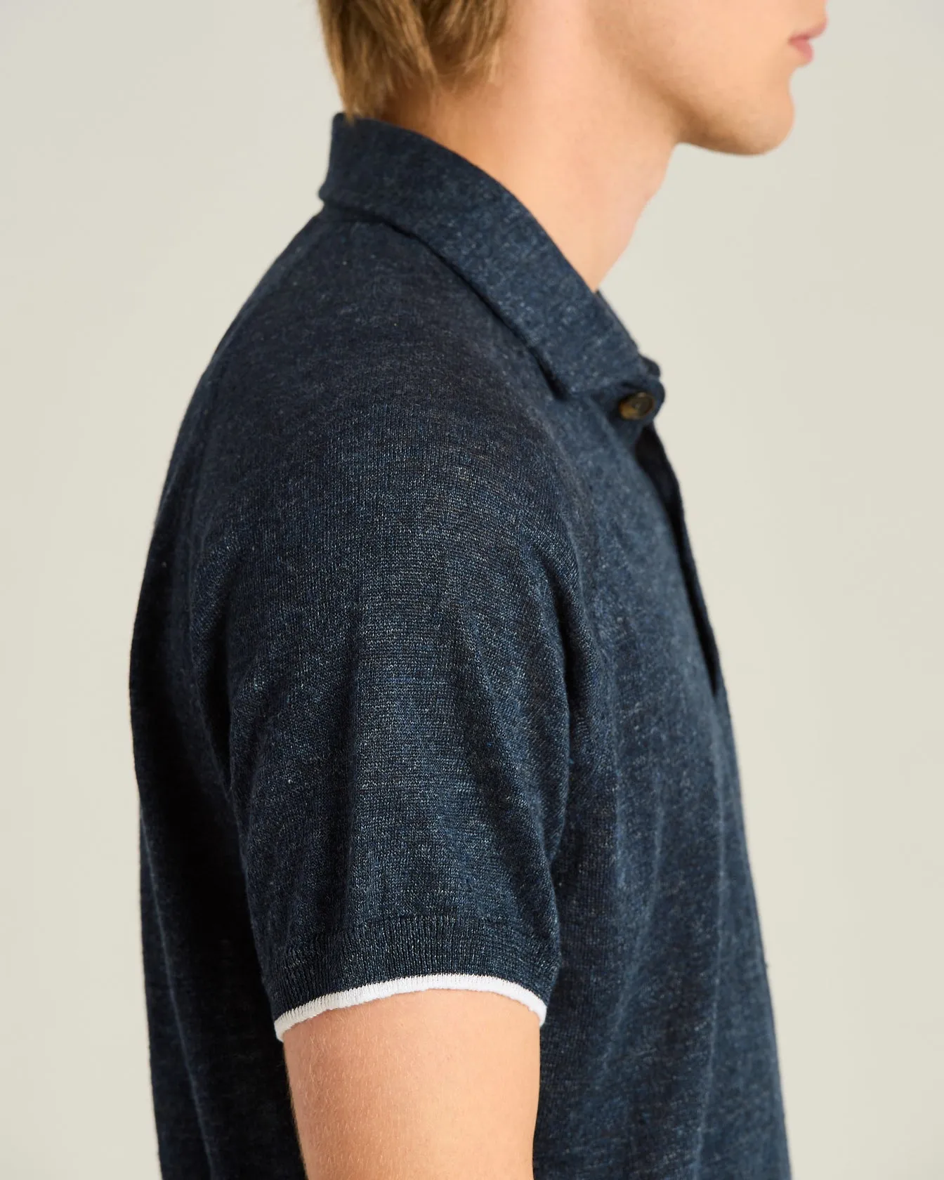 PURE LINEN SHORT-SLEEVED POLO SHIRT IN BLUE sold by Kiton product image thumbnail 4