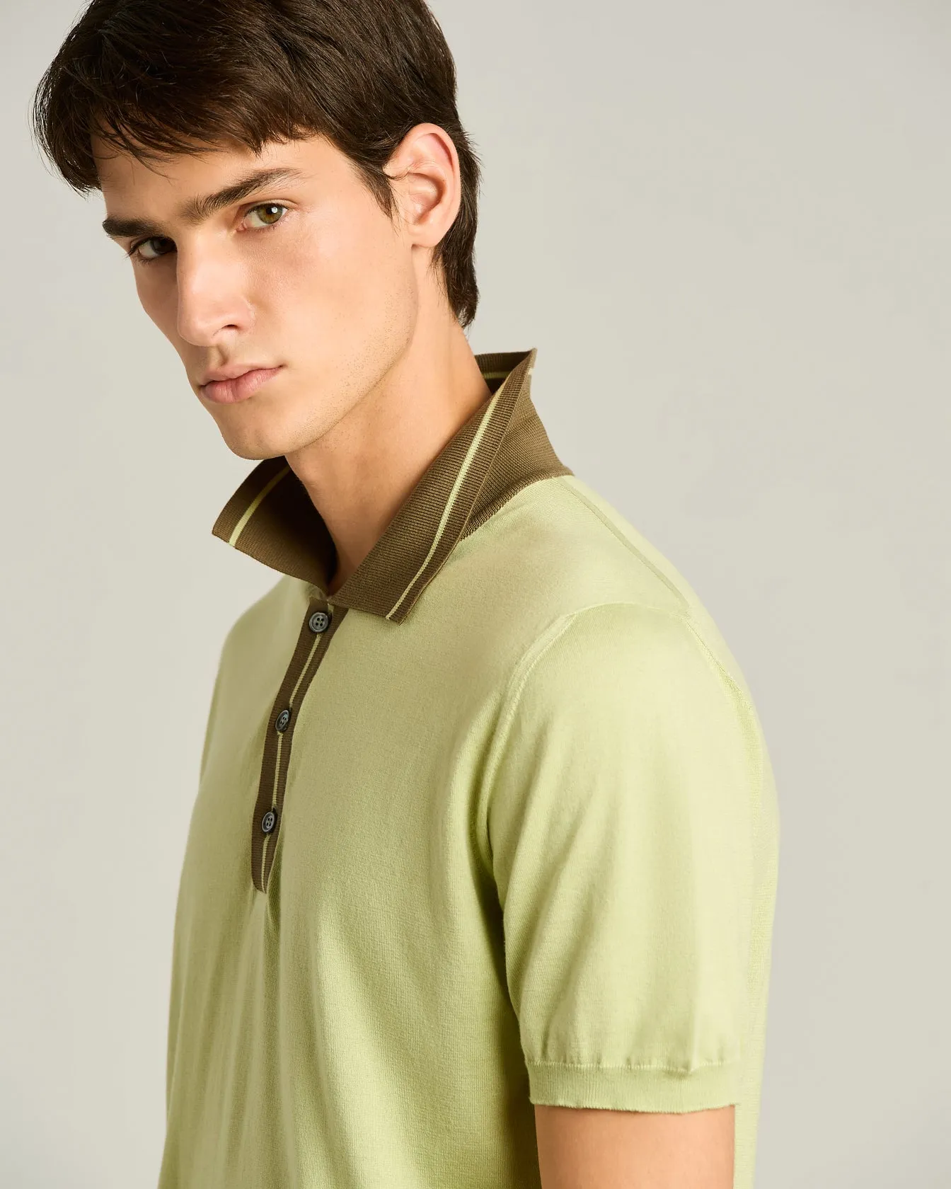 PURE COTTON POLO SHIRT WITH CONTRASTING COLLAR IN PISTACHIO AND MOSS GREEN sold by Kiton product image thumbnail 4
