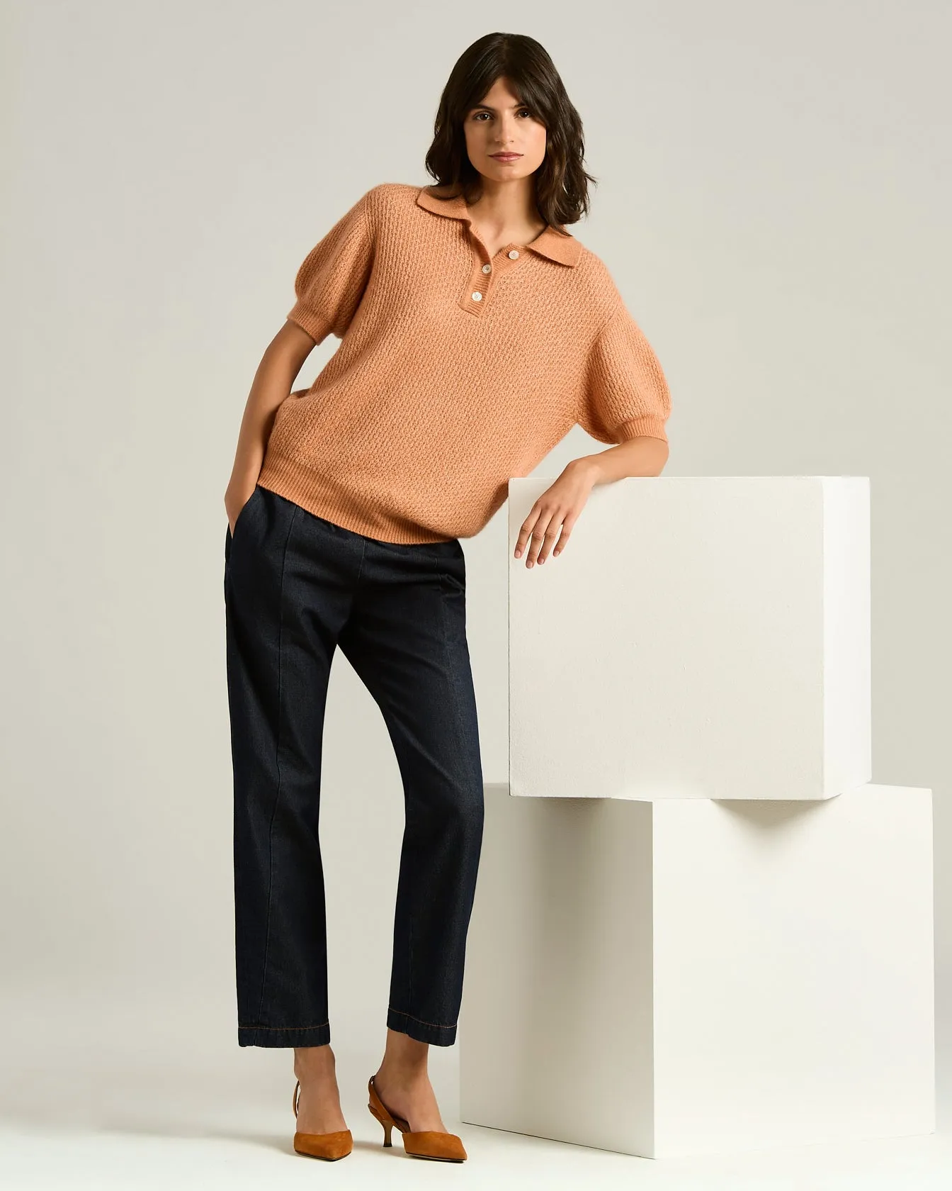 SHORT-SLEEVED CASHMERE AND SILK POLO SHIRT IN PEACH PINK AND WHITE sold by Kiton product image thumbnail 5