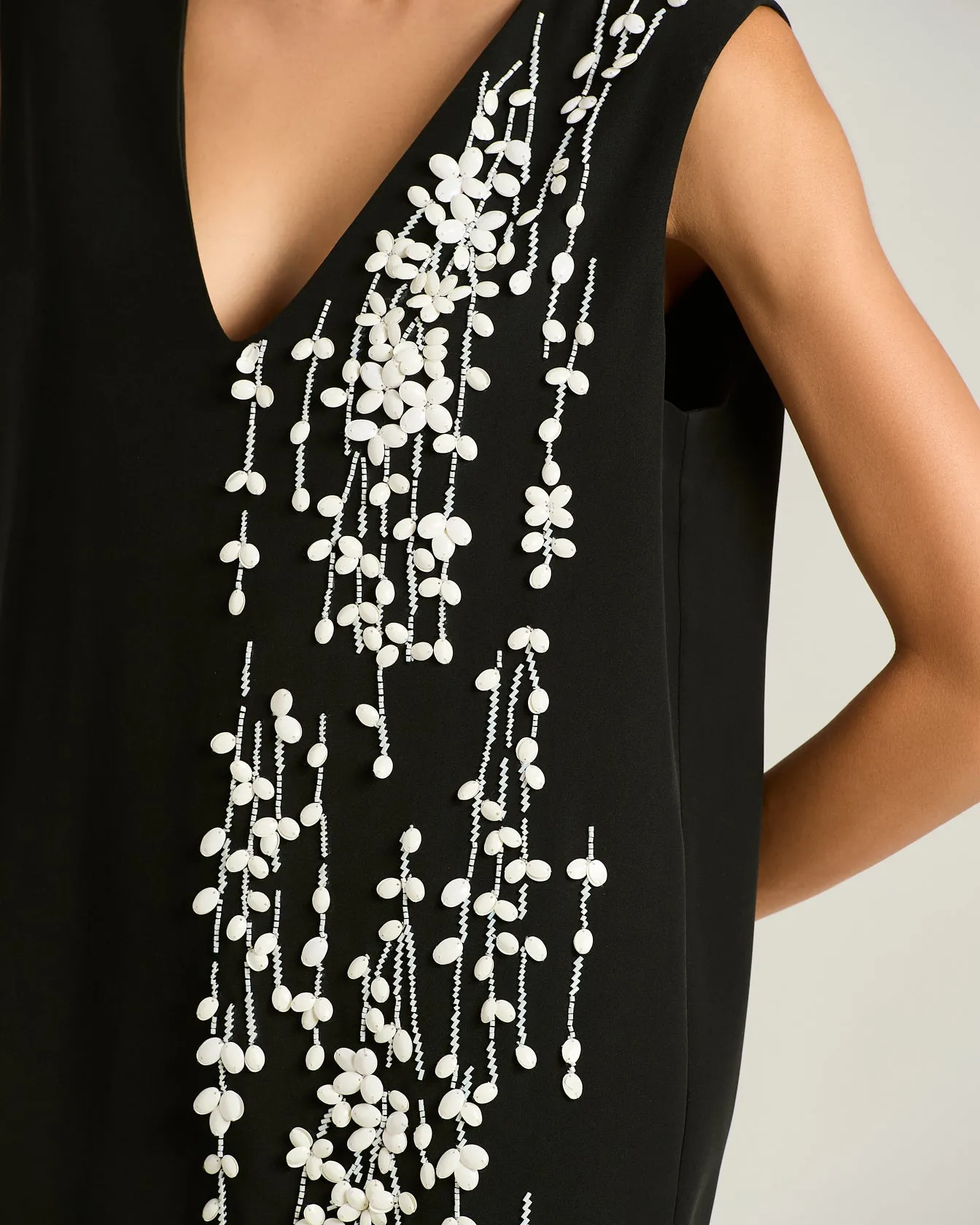 BLACK SILK DRESS WITH HAND EMBROIDERED DESIGN sold by Kiton product image thumbnail 4