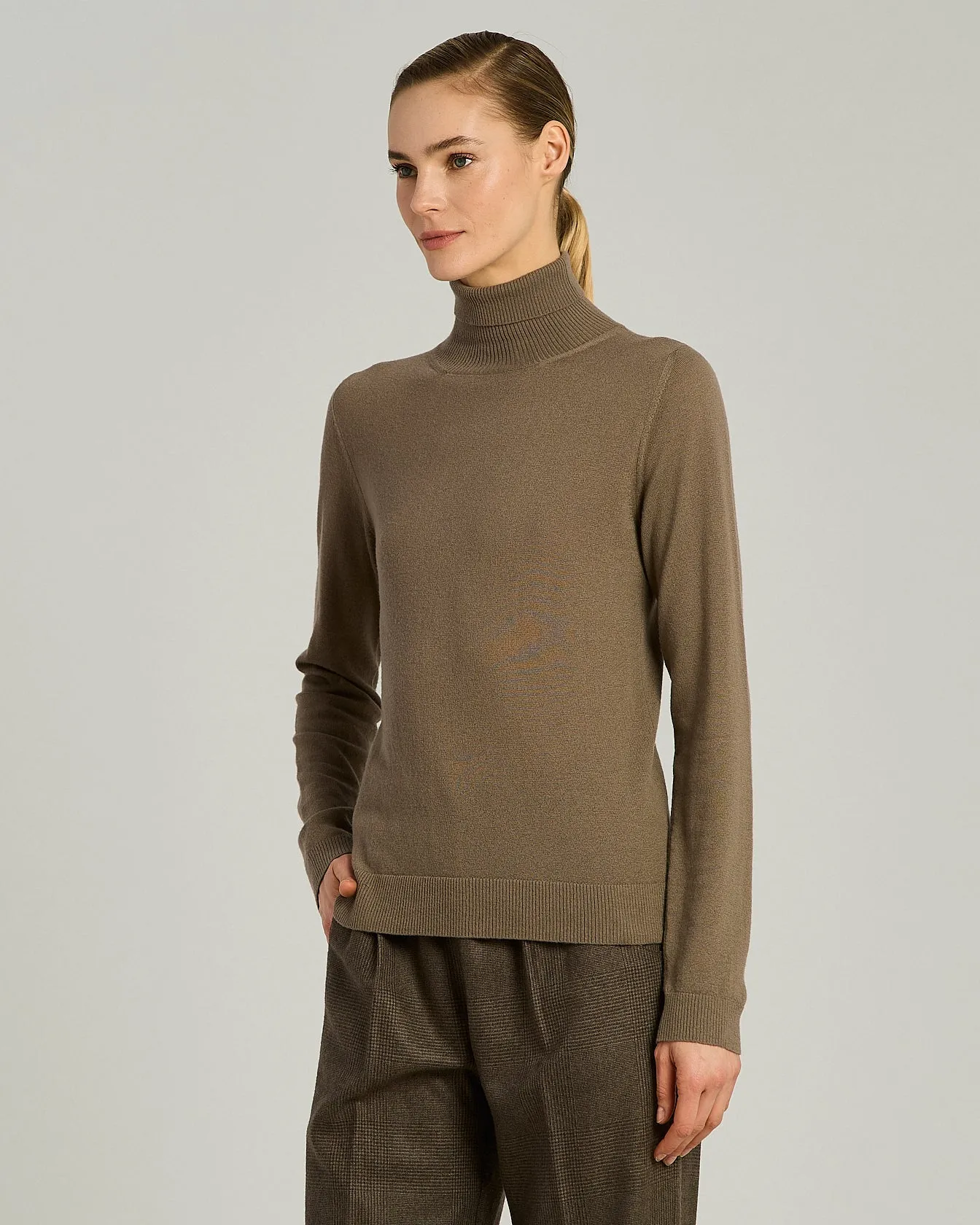 TAUPE CASHMERE TURTLENECK SWEATER sold by Kiton product image thumbnail 2