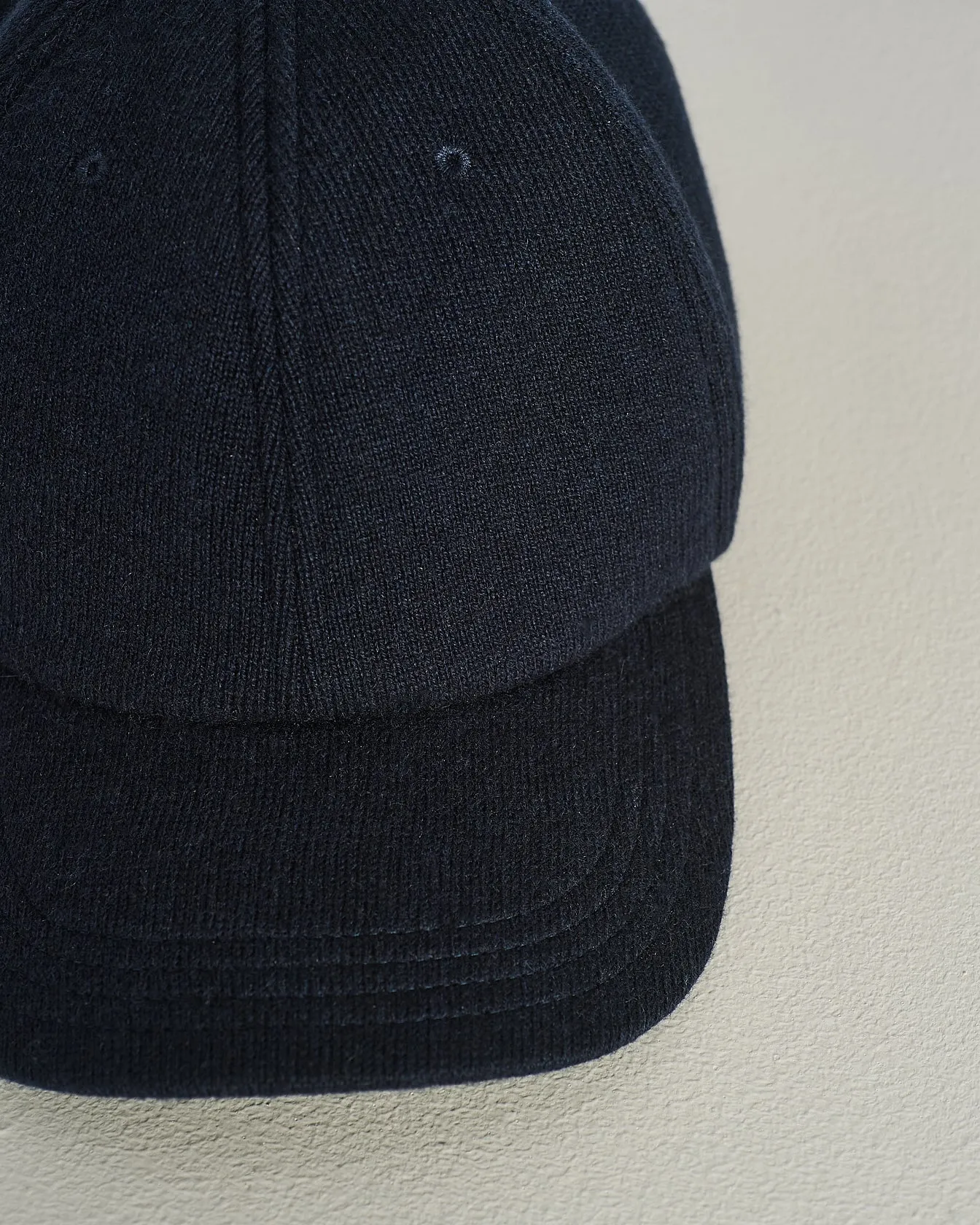 CASHMERE AND SILK BASEBALL CAP WITH LEATHER DETAILS sold by Kiton product image thumbnail 2