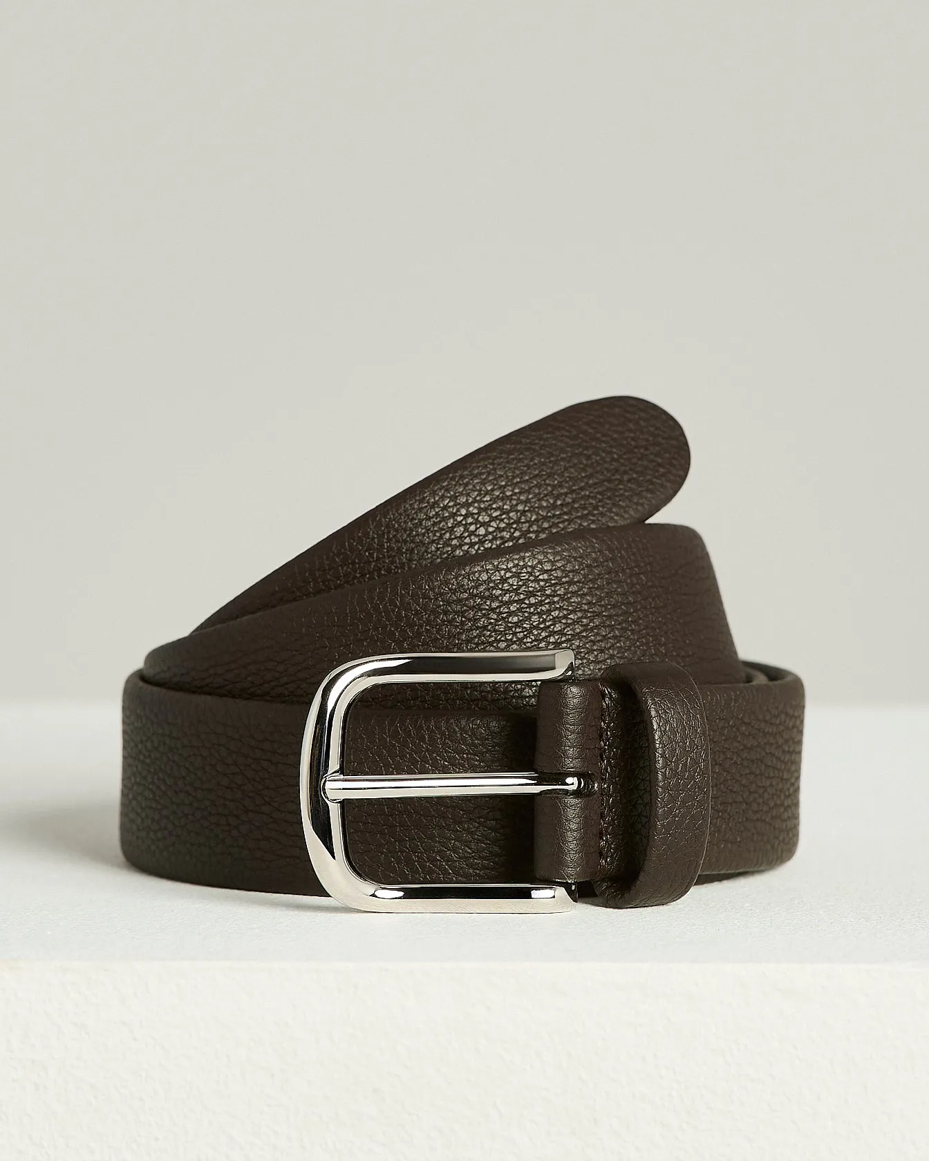 DARK BROWN GRAINED LEATHER BELT WITH POLISHED BUCKLE sold by Kiton