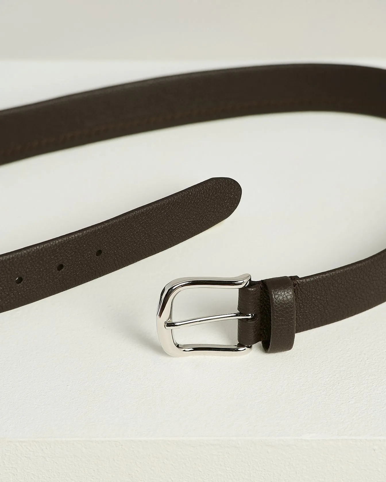 DARK BROWN GRAINED LEATHER BELT WITH POLISHED BUCKLE sold by Kiton product image thumbnail 2