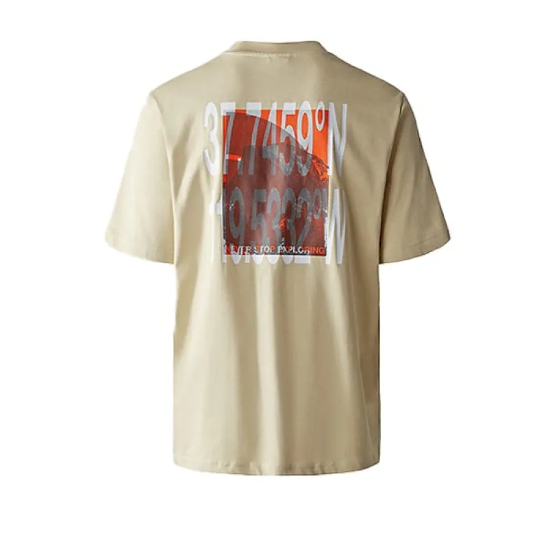 The North Face Boxy Graphic Tee Gravel sold by Kong