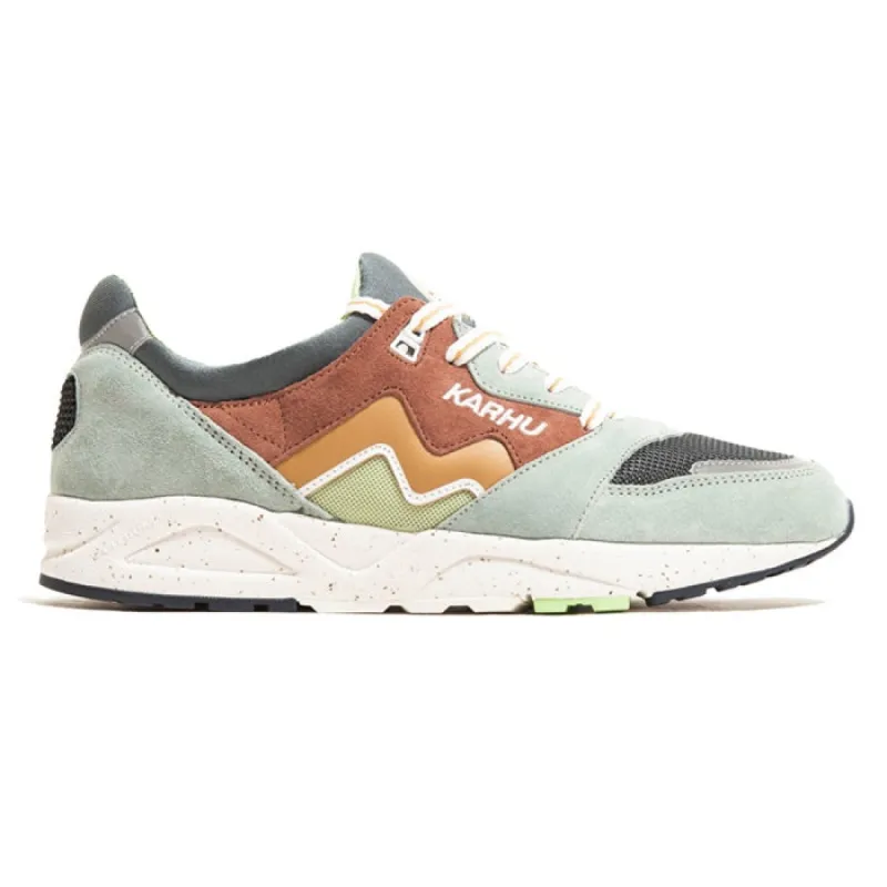 Karhu Aria 95 Pidgeon/Doe sold by Kong