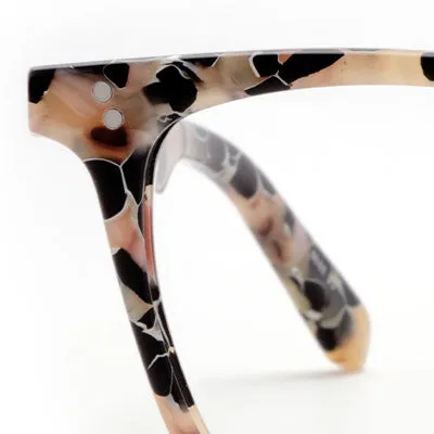 HOWARD (51) | Crema sold by KREWE product image thumbnail 5