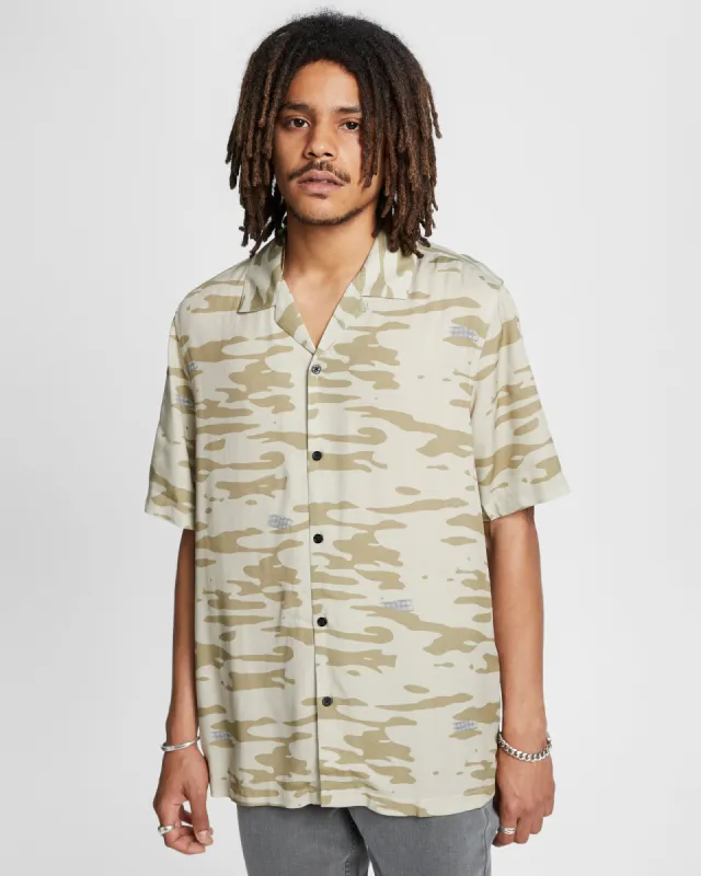 CAMO BLUR SS RESORT SHIRT MULT sold by Ksubi