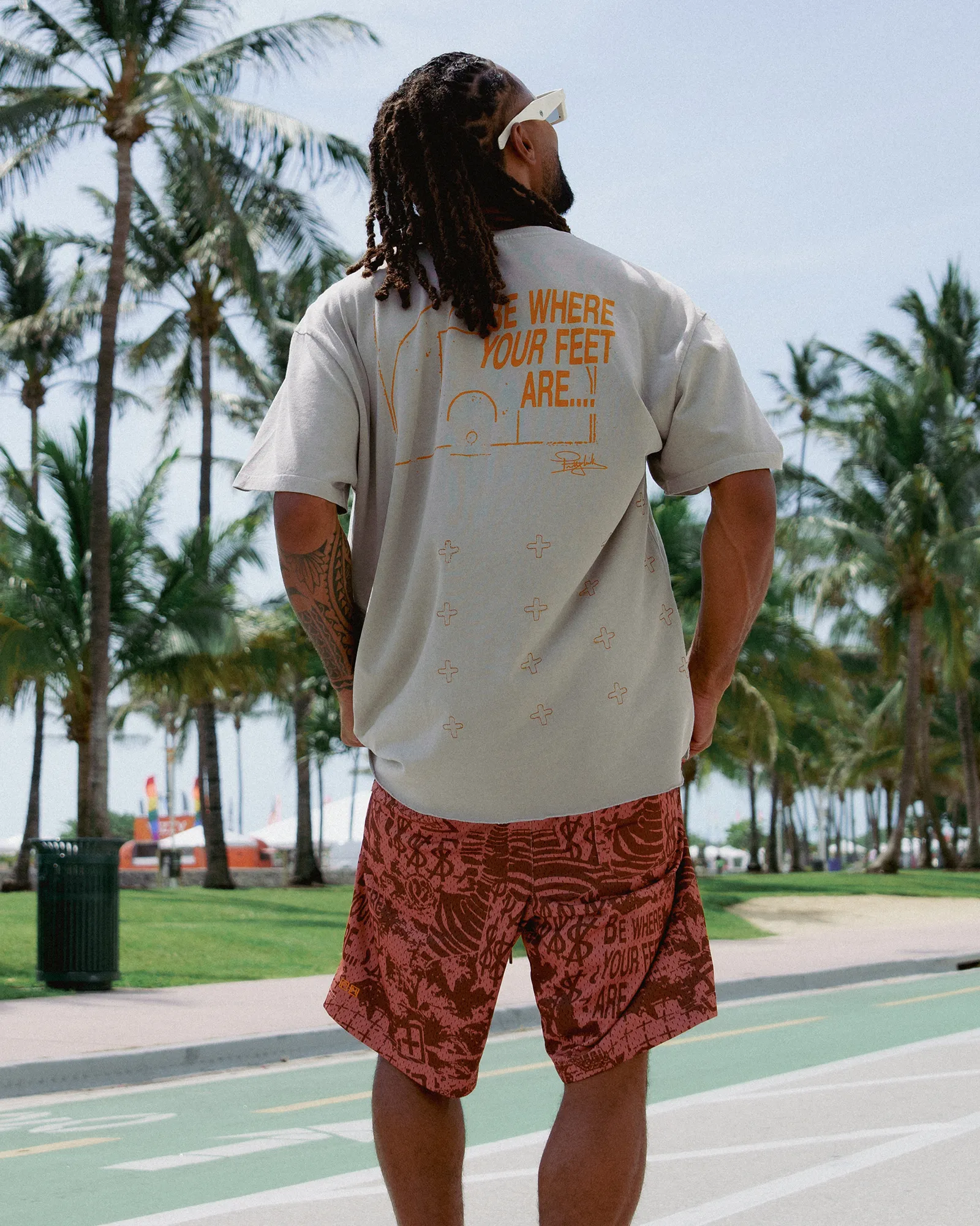 MOTTO BIGGIE SS TEE DUST sold by Ksubi product image thumbnail 2