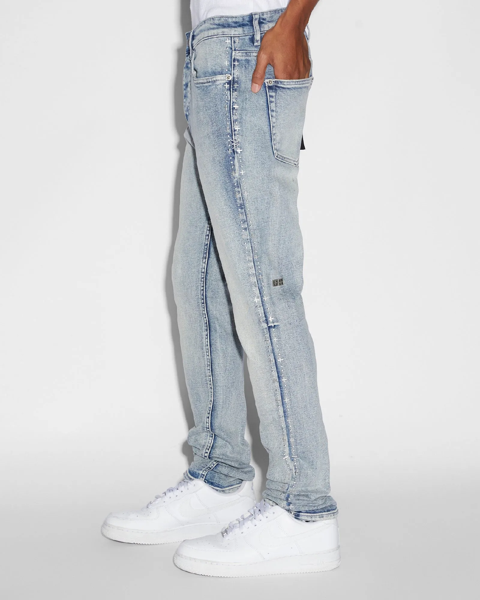 CHITCH PUNK METALIK sold by Ksubi