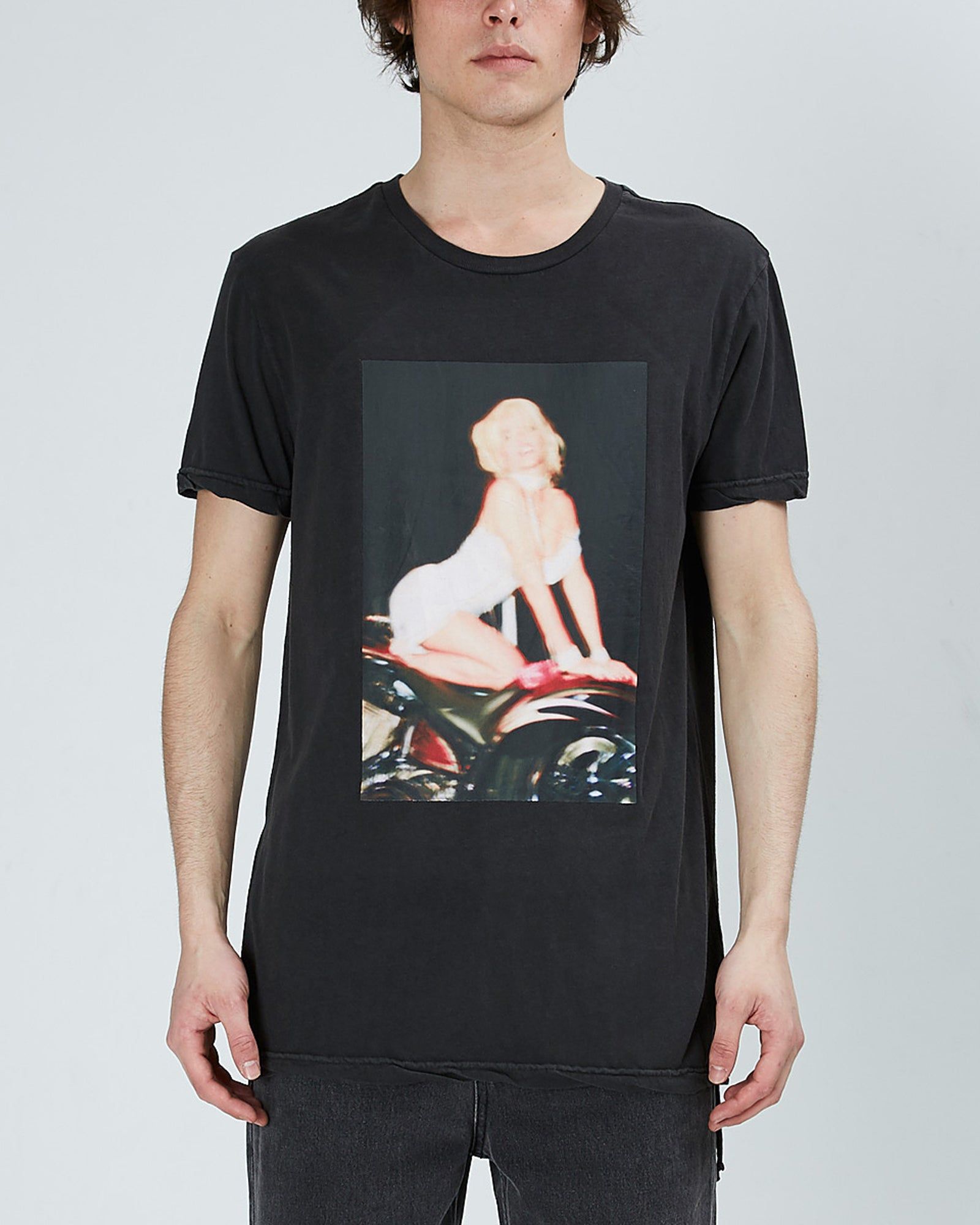 HOMMAGE SS TEE BLACK sold by Ksubi