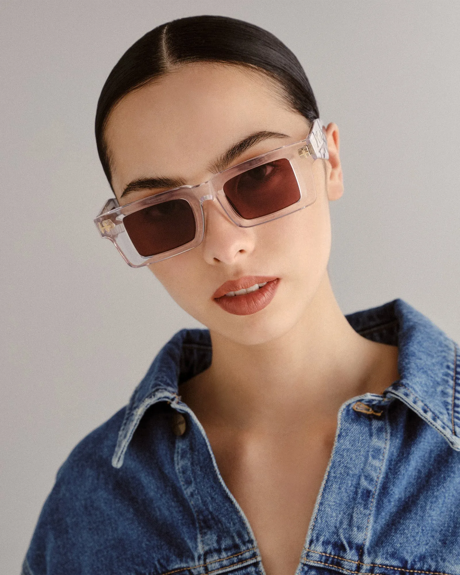 SMITHS SUNGLASSES KRYSTAL GOLD sold by Ksubi product image thumbnail 2