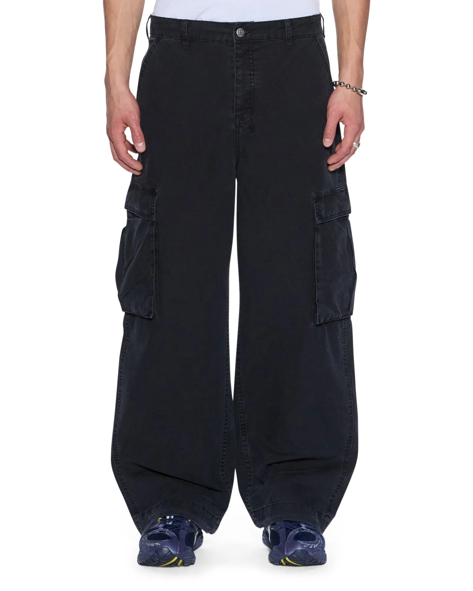 MAXX FUGITIVE CARGO WORN BLACK sold by Ksubi