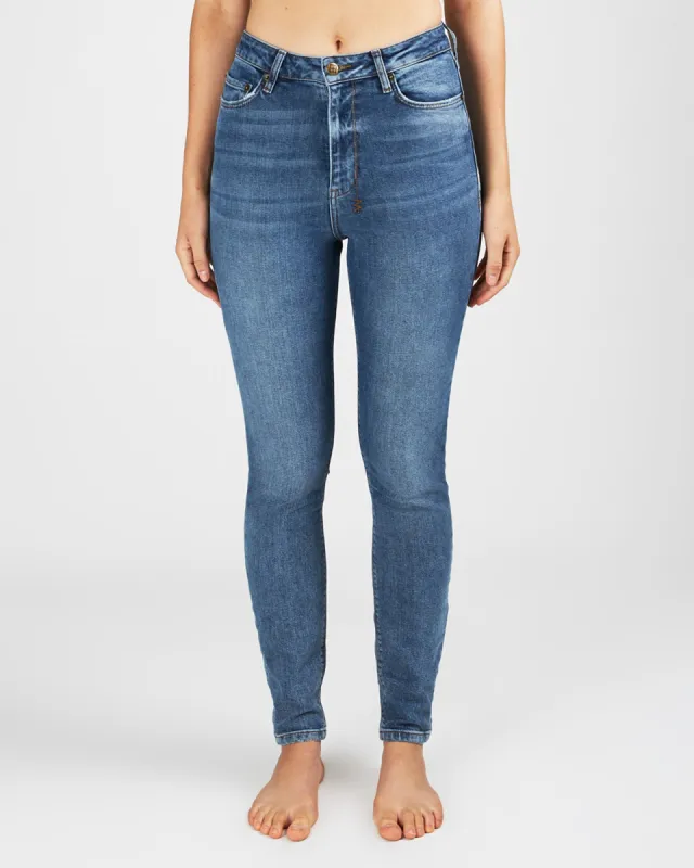 HI & WASTED MIDTOWN sold by Ksubi