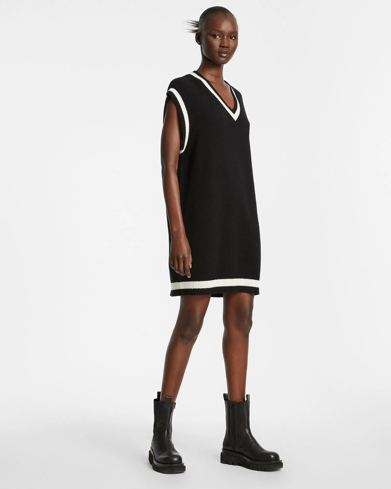 CROSS DOLLAR KNIT DRESS BLACK sold by Ksubi product image thumbnail 2