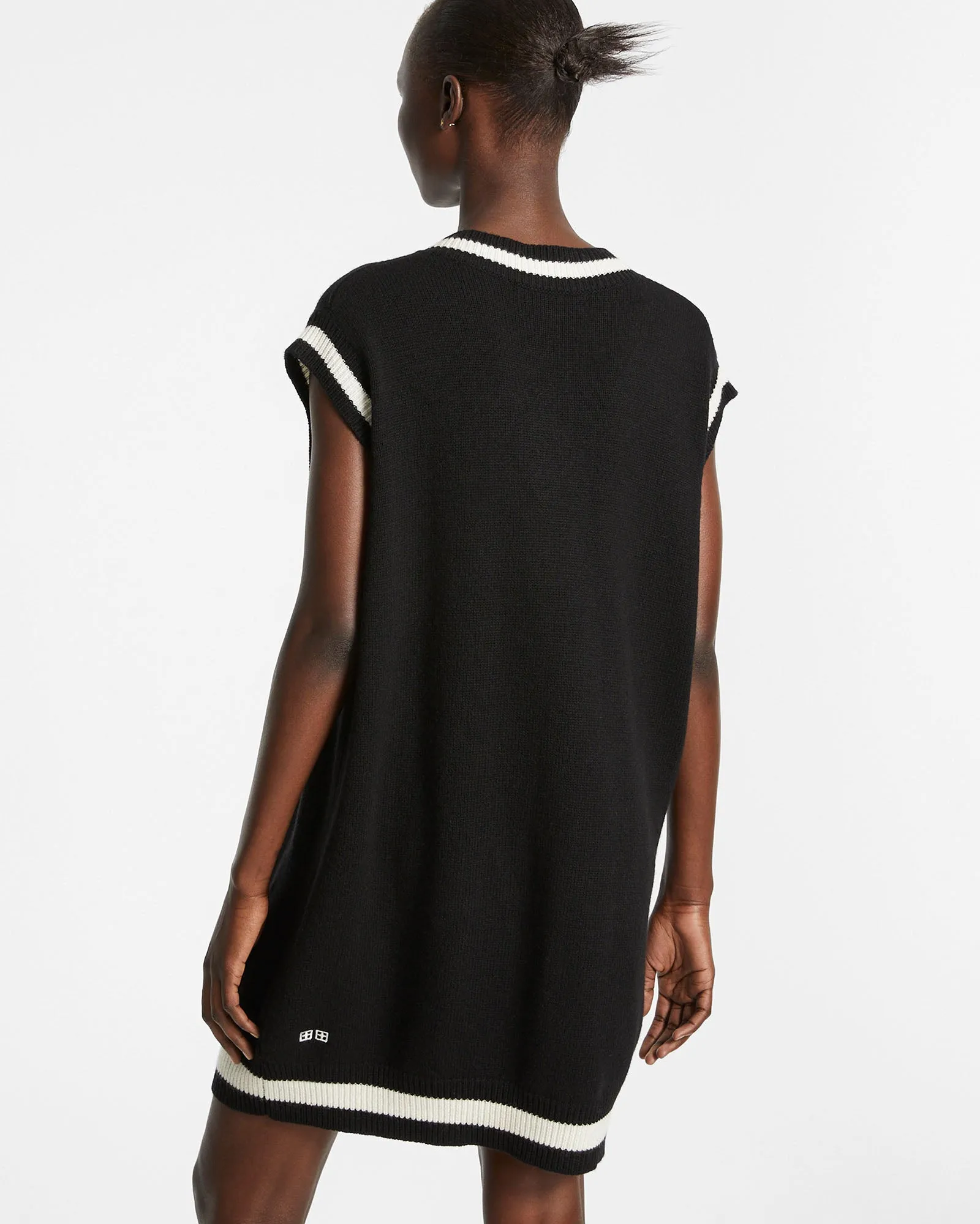 CROSS DOLLAR KNIT DRESS BLACK sold by Ksubi product image thumbnail 5