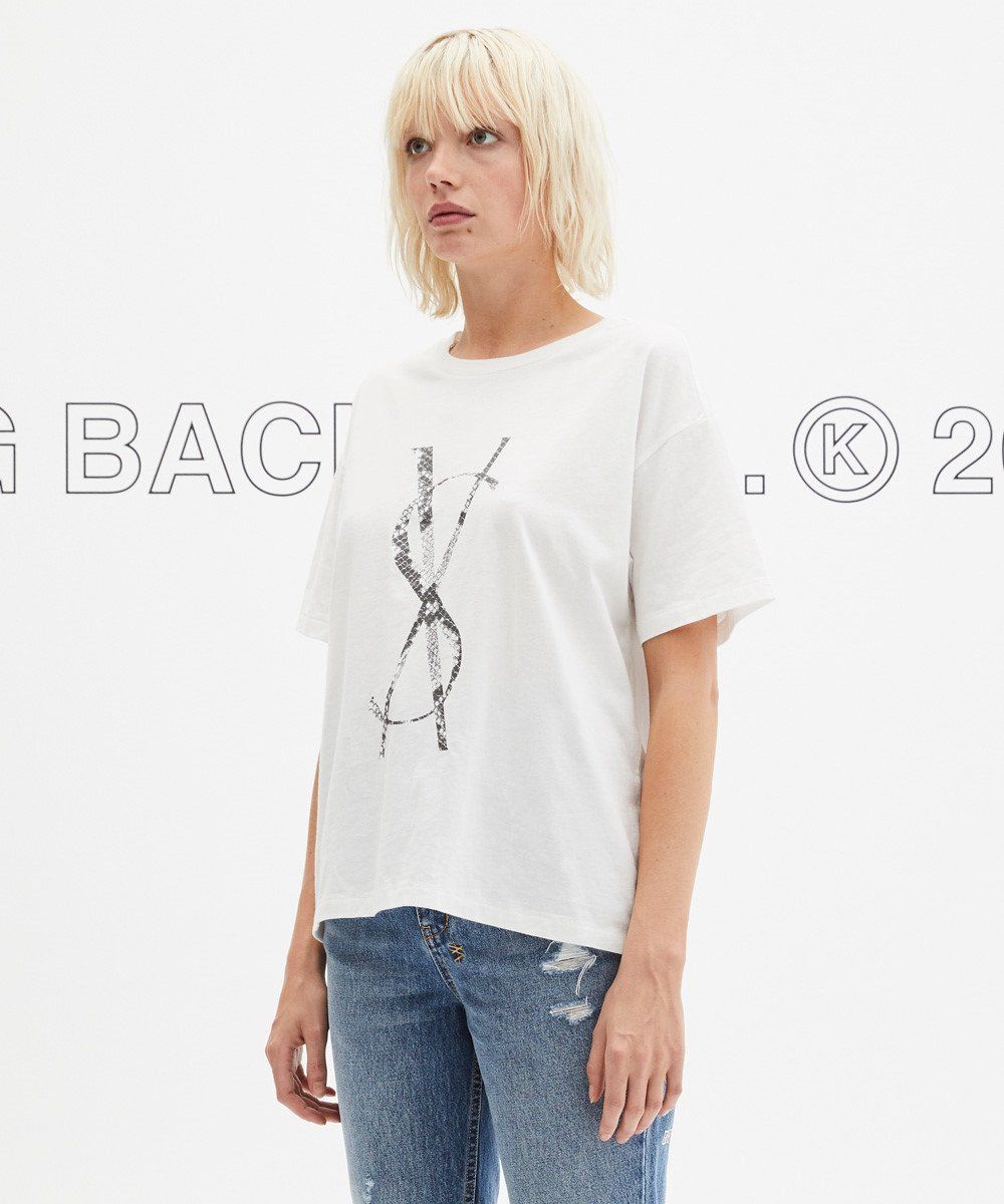 SNAKE DOLLAR SS TEE WORN IN WHTE sold by Ksubi