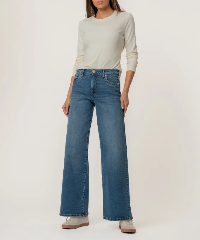 Maya High Rise Wide Leg in Generous Wash made by Kut from the Kloth