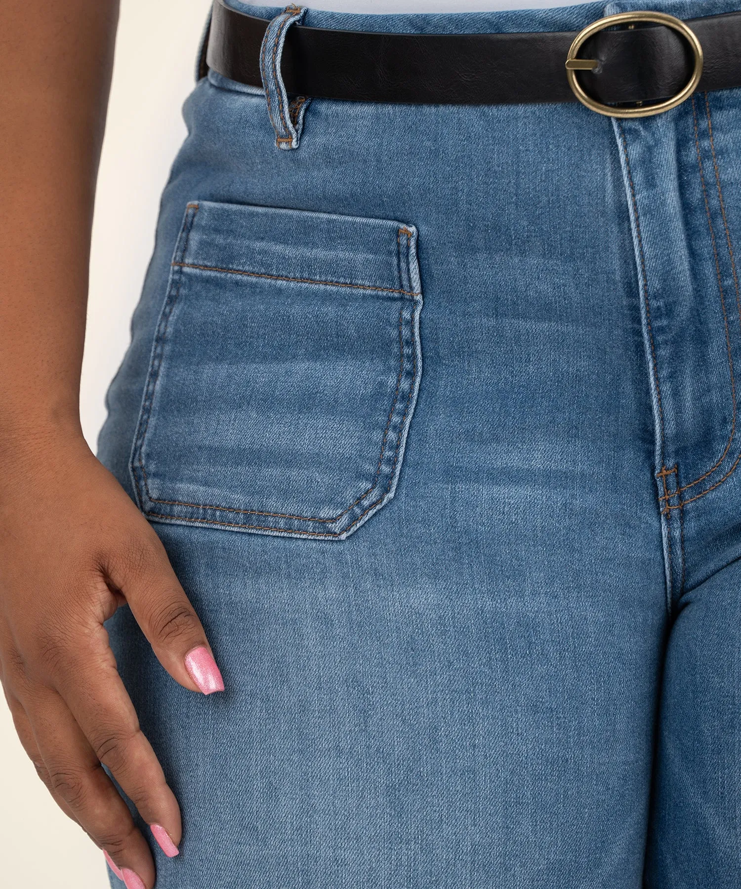 Meg High Rise Wide Leg, Plus - Holiday Doorbuster (FINAL SALE) sold by Kut from the Kloth product image thumbnail 4