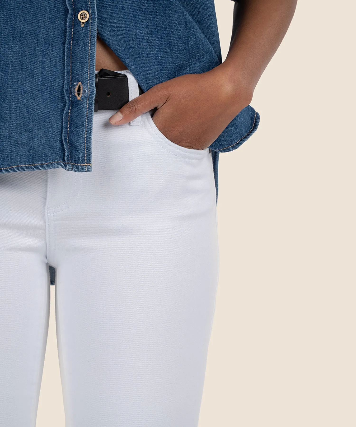 Diana Mid Rise Relaxed Fit Skinny in Optic White sold by Kut from the Kloth product image thumbnail 4
