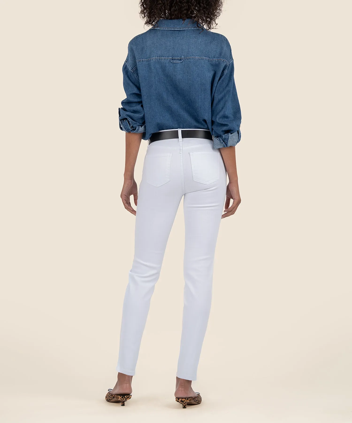 Diana Mid Rise Relaxed Fit Skinny in Optic White sold by Kut from the Kloth product image thumbnail 3