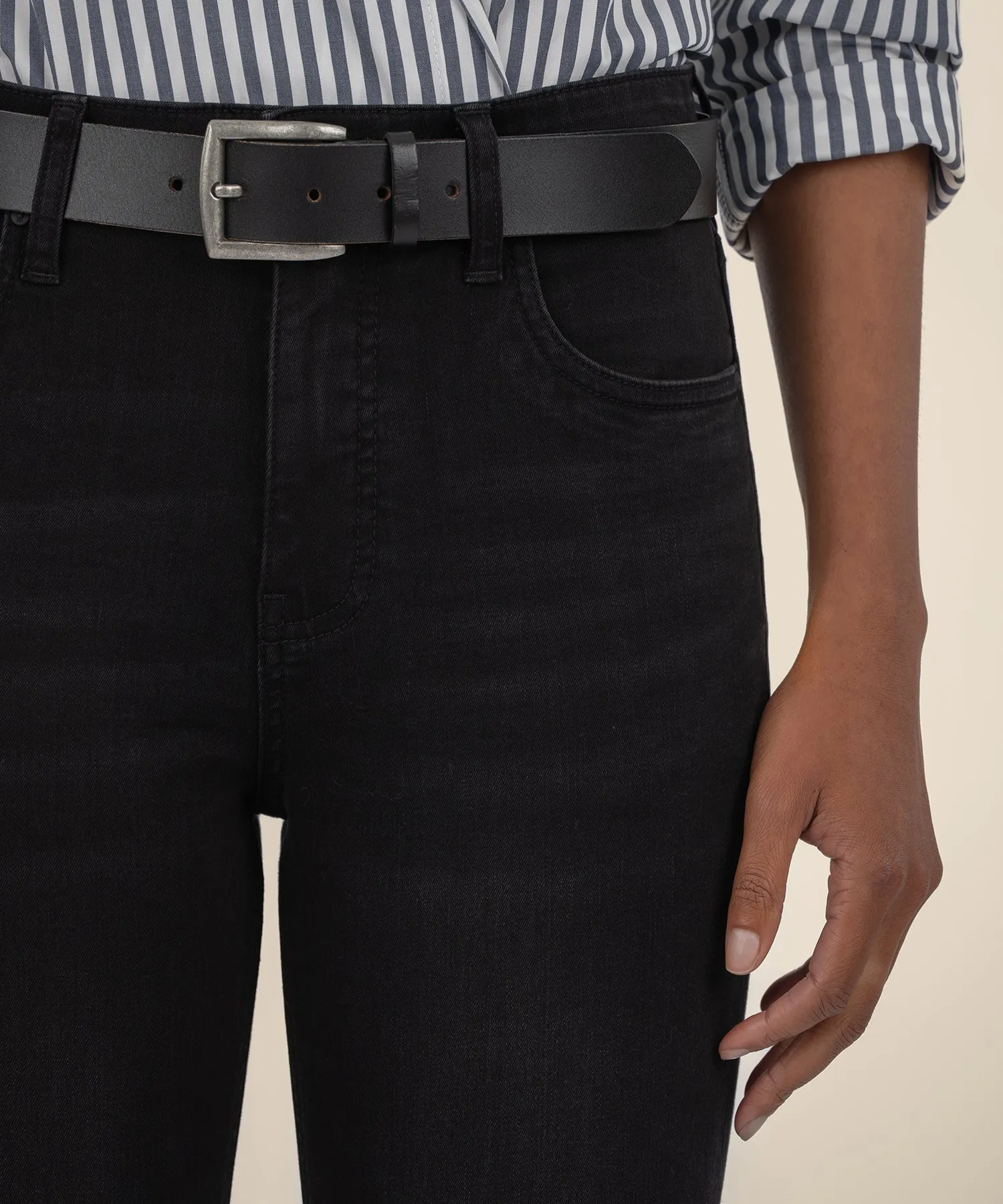 Rachael High Rise Mom Jean - FINAL SALE sold by Kut from the Kloth product image thumbnail 4