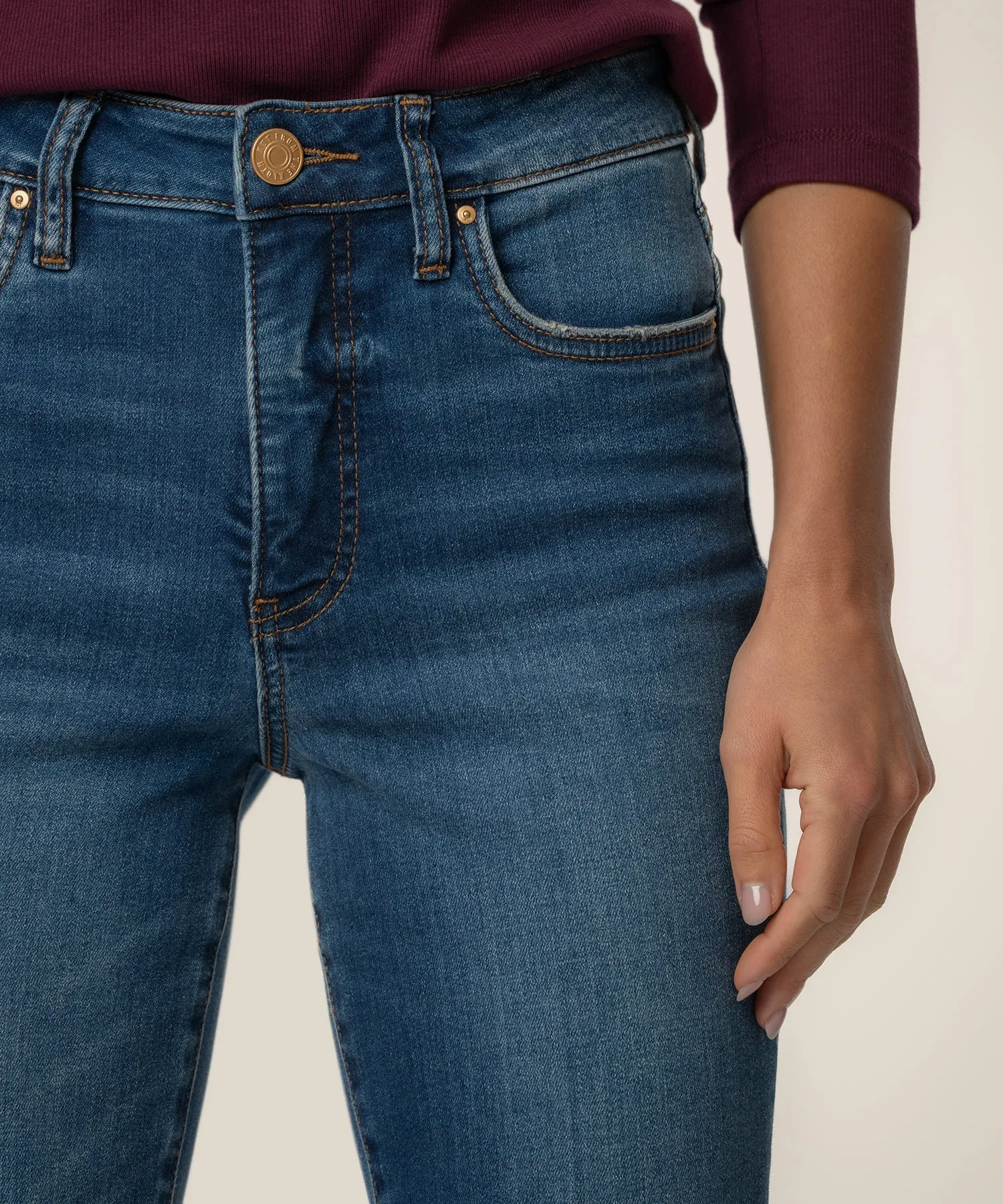 Kelsey High Rise Ankle Flare sold by Kut from the Kloth product image thumbnail 4